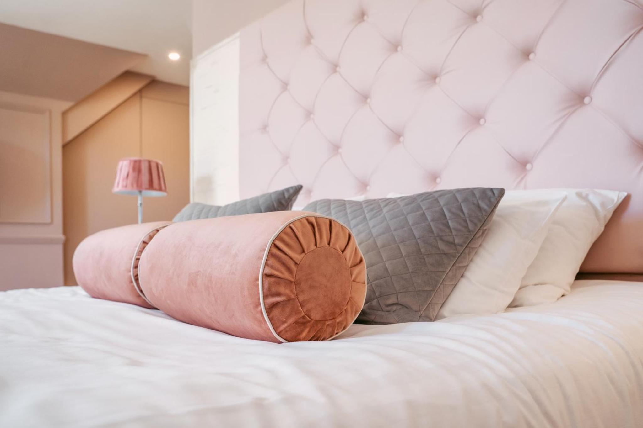 Superior King Suite