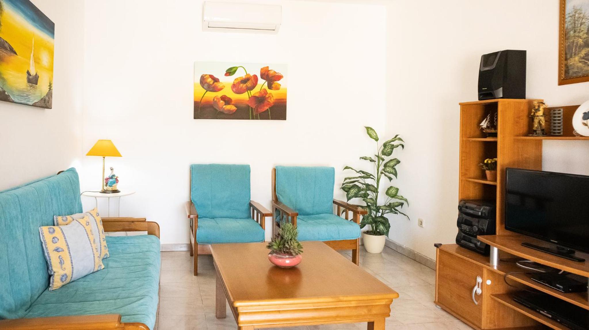 Three-Bedroom Villa photo 1