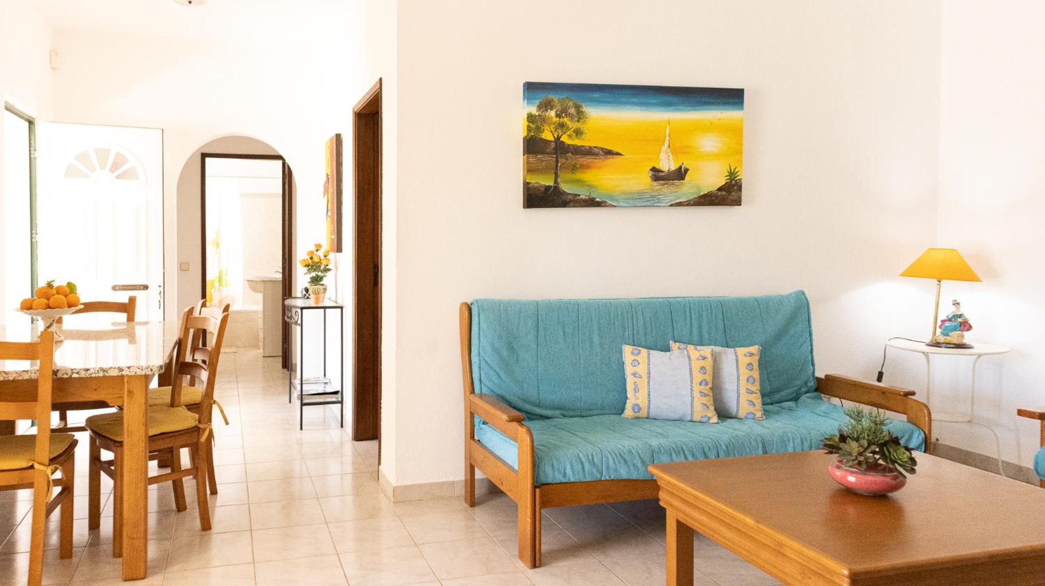 Three-Bedroom Villa photo 2