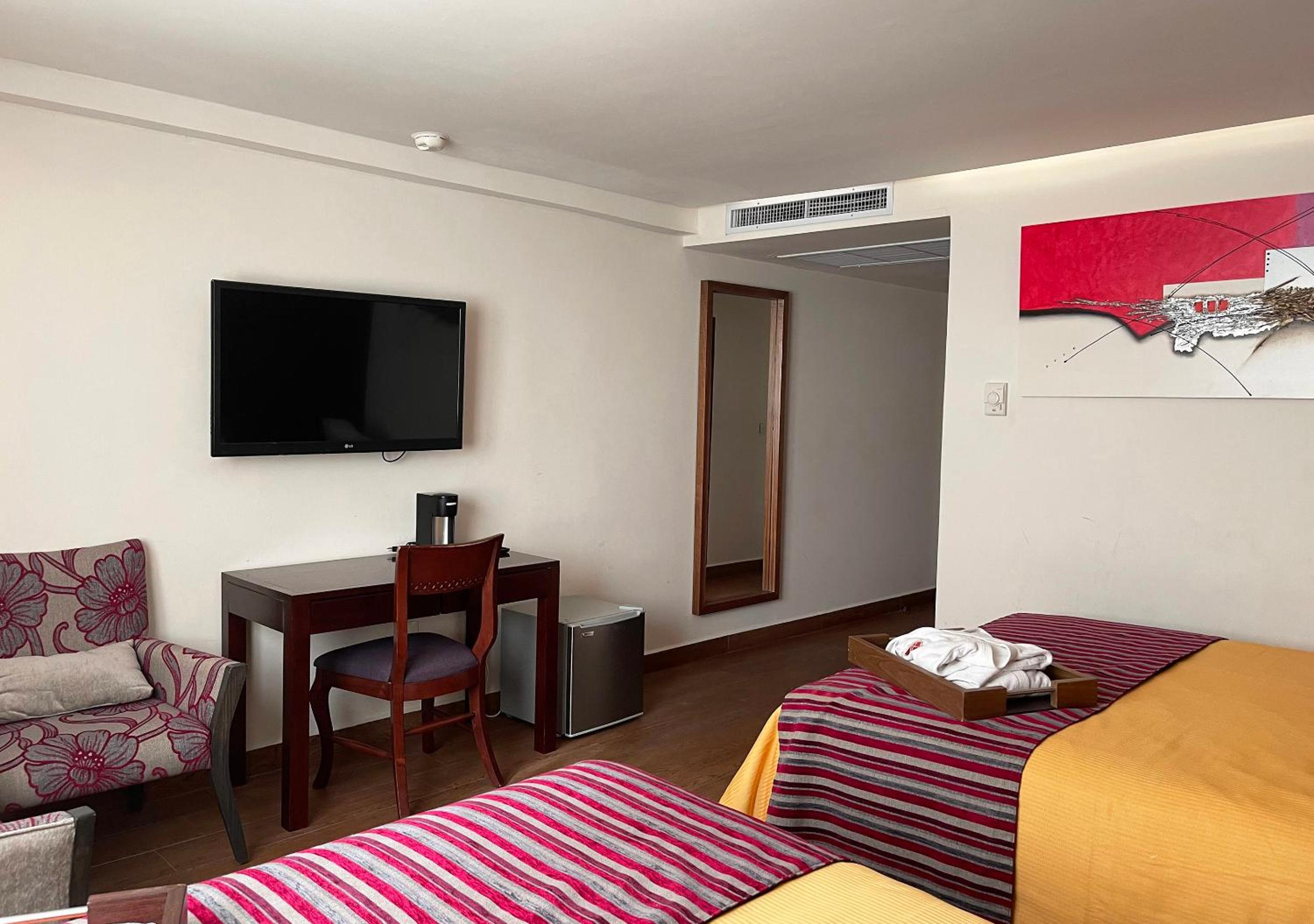 Executive Suite photo 3