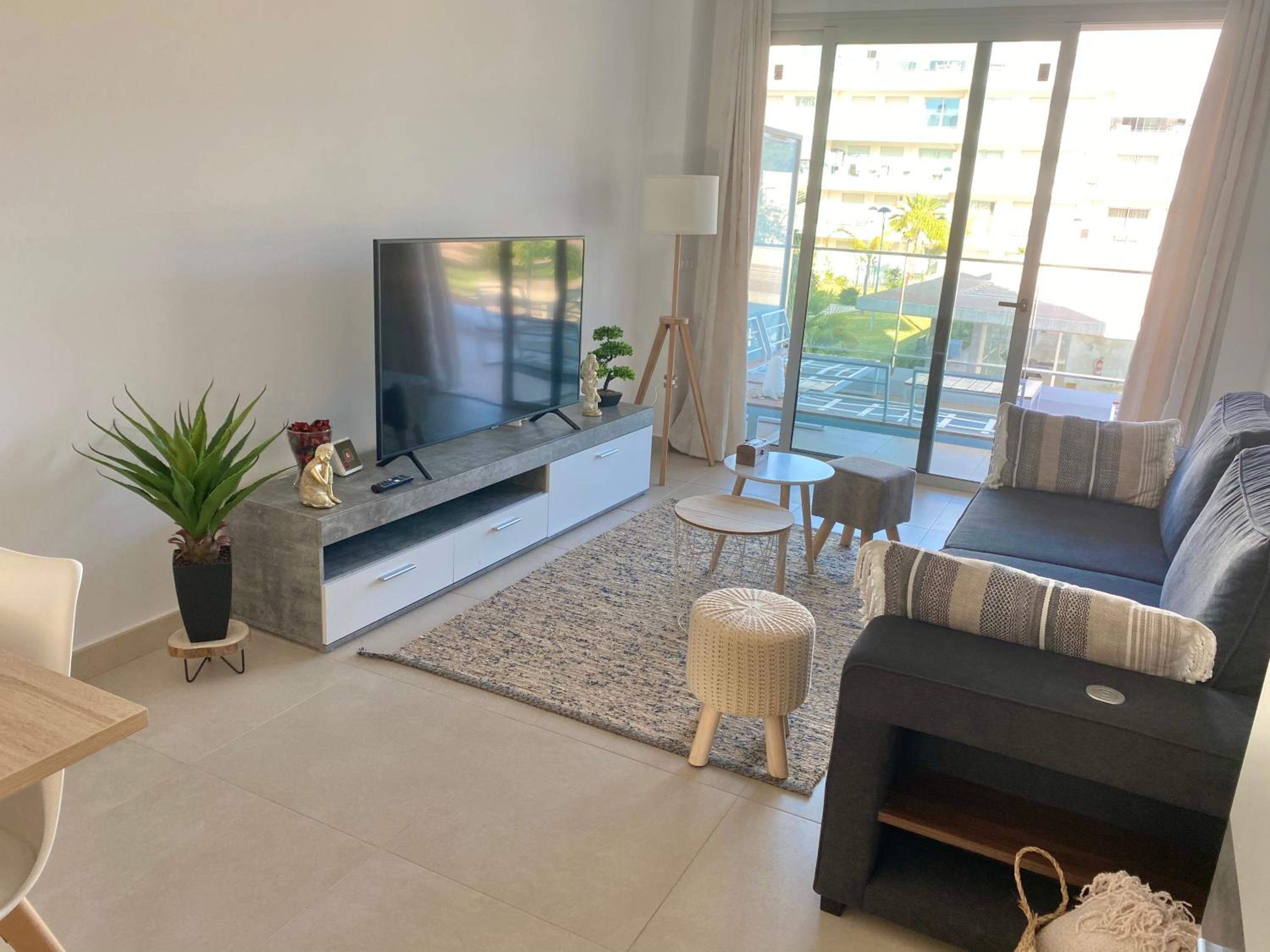 Apartamento de Dos Habitaciones con Vista a la Montaña