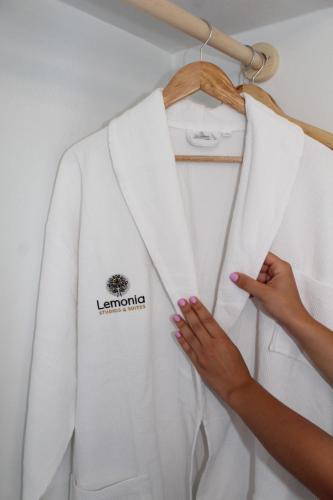 Classic One-Bedroom Apartment with King Bed