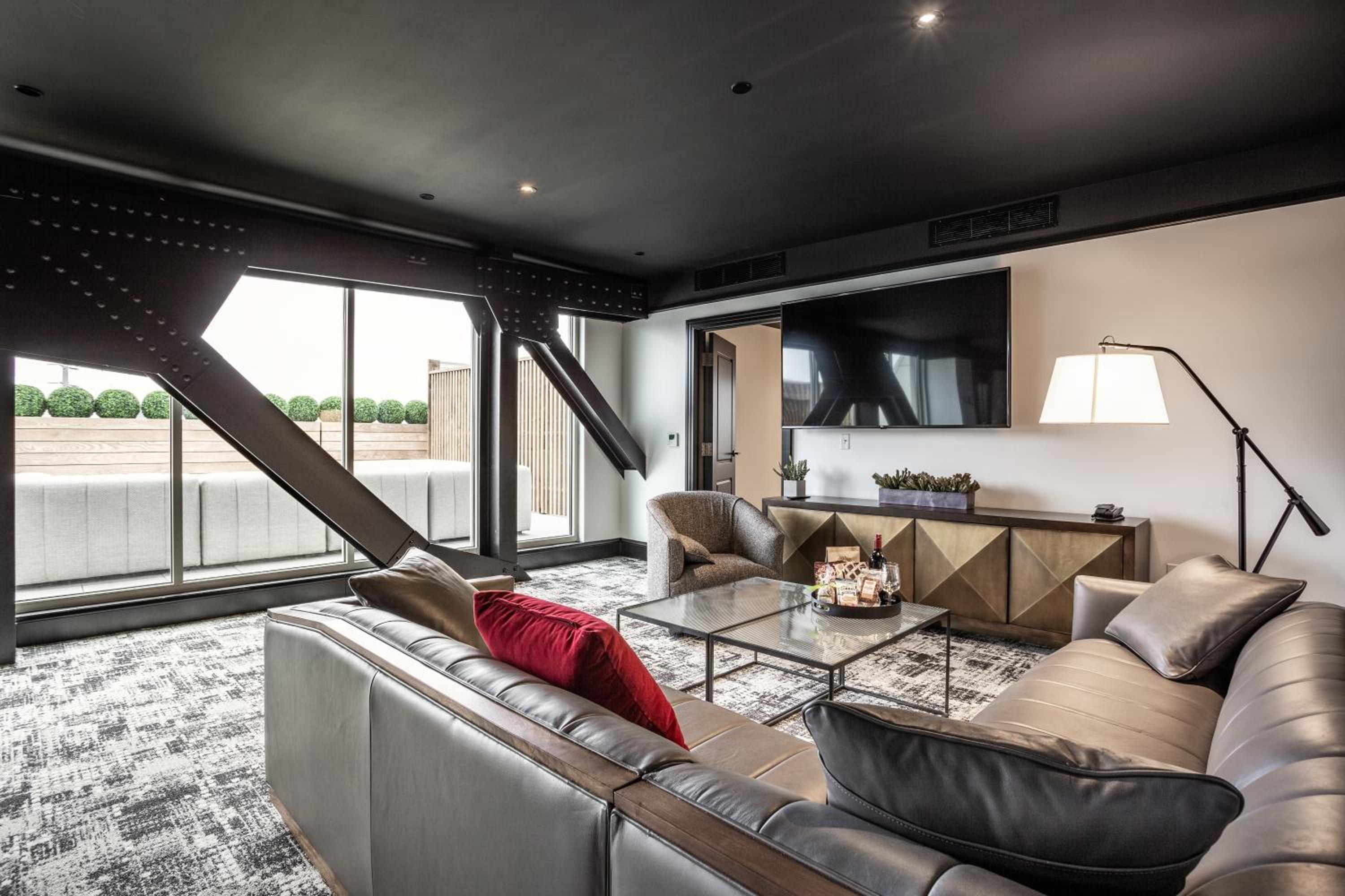 Presidential Suite