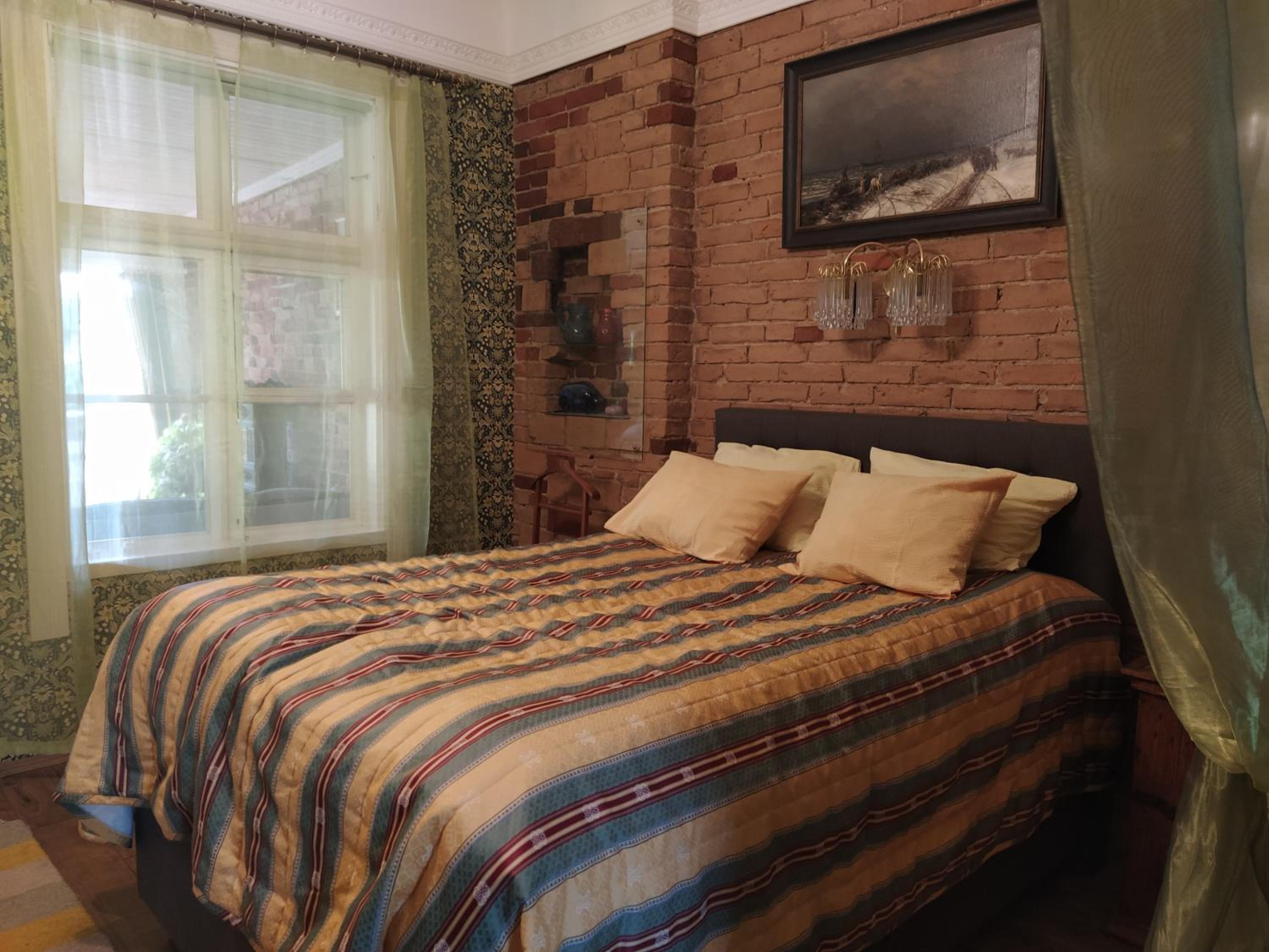 Two-Bedroom Apartment - Photo 9