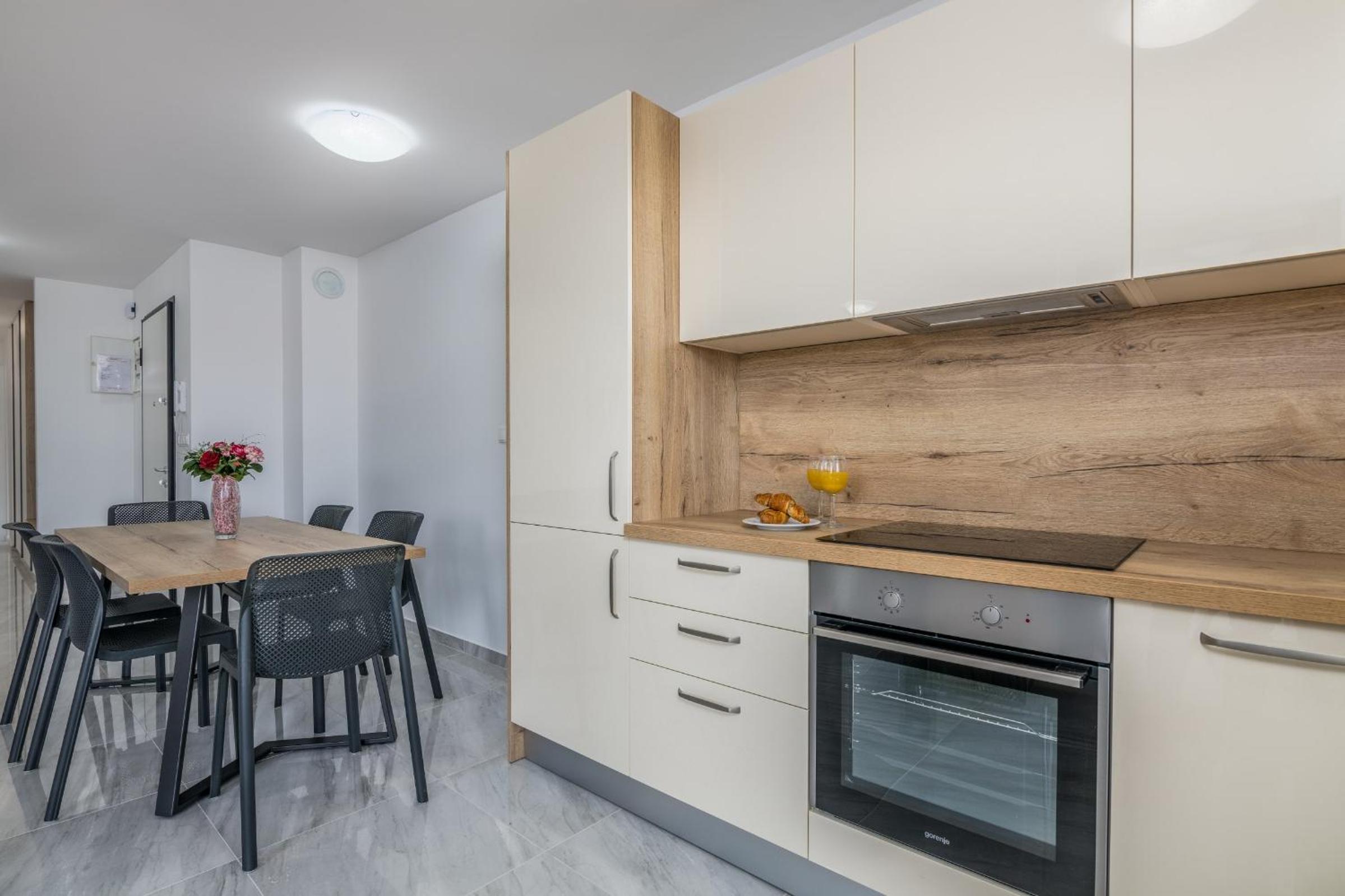 Standard Apartment - Photo 6