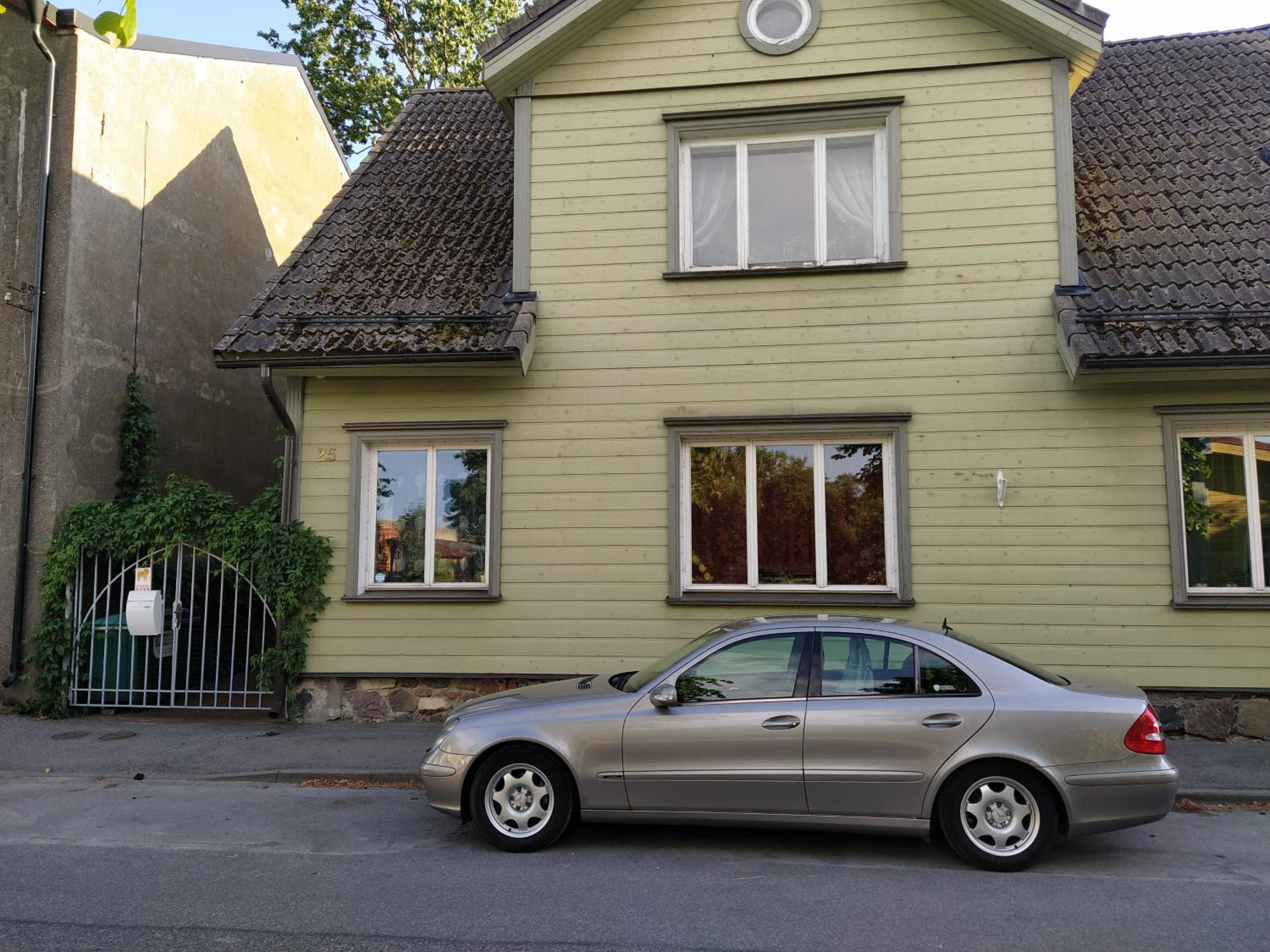 Two-Bedroom Apartment - Photo 1