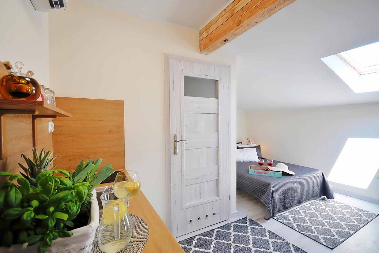Studio Apartment photo 1