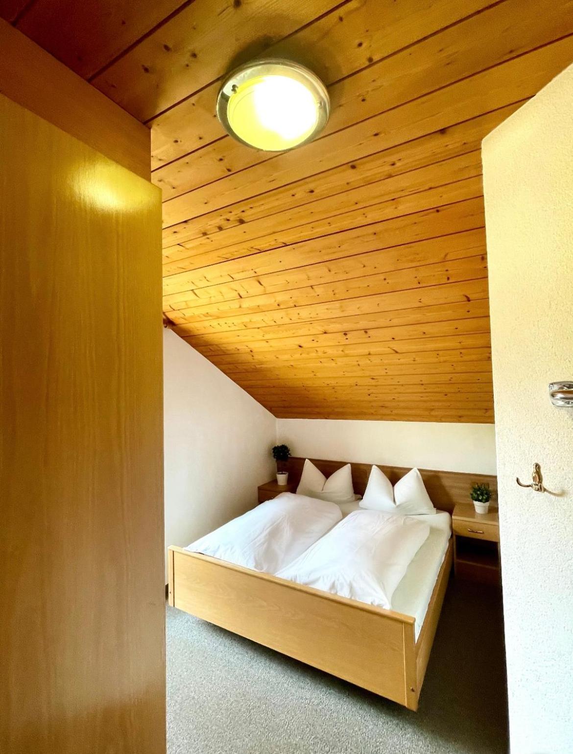 Three-Bedroom Apartment - Photo 9