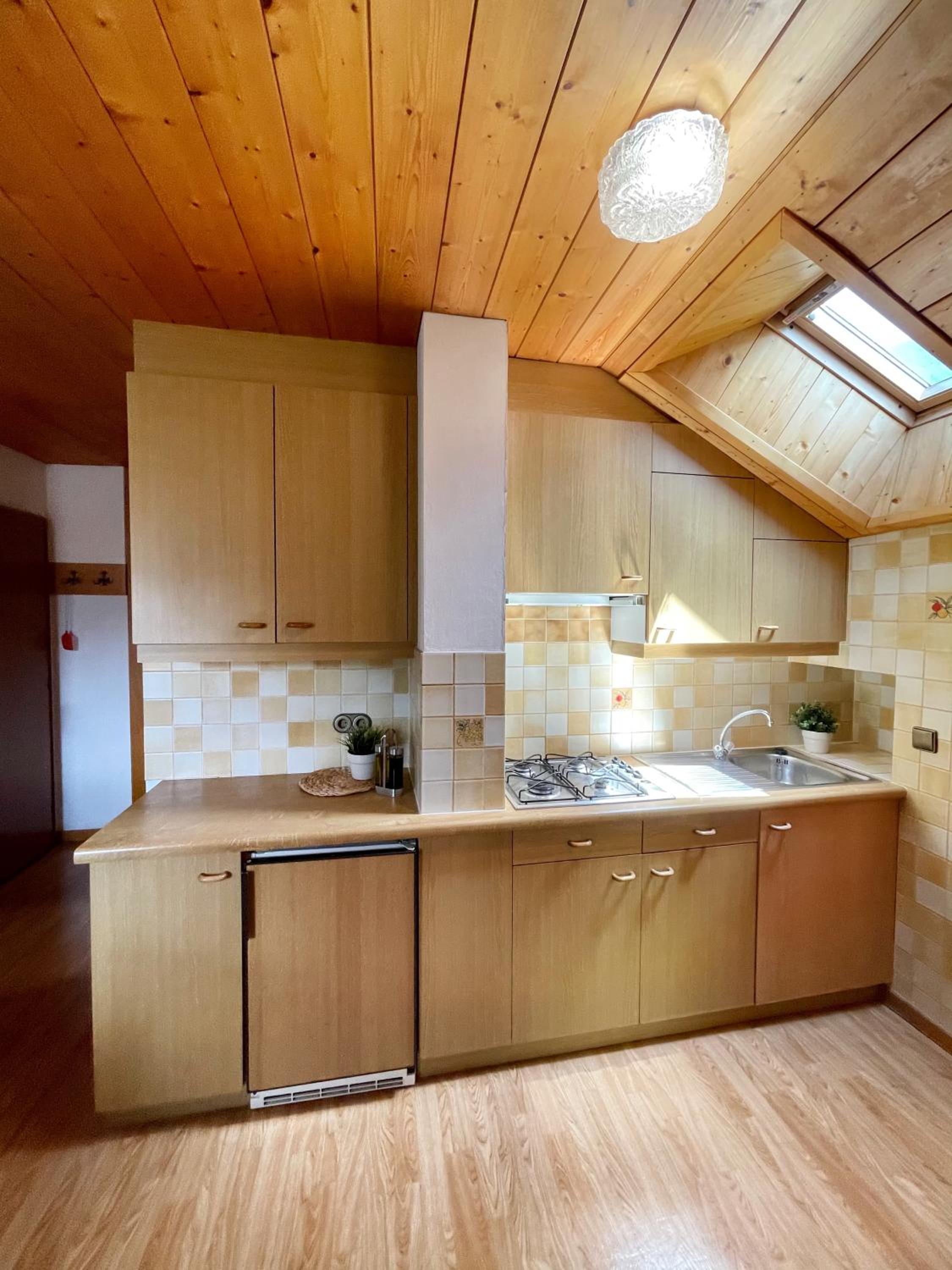 Three-Bedroom Apartment - Photo 6