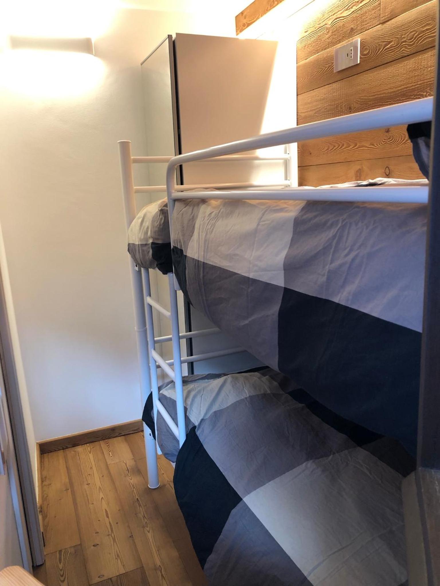 One-Bedroom Apartment - Photo 16