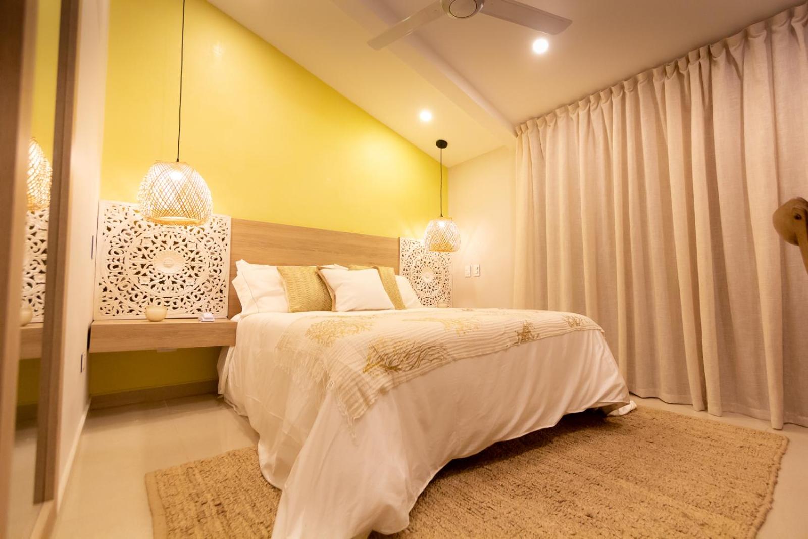 Standard Suite - Photo 2