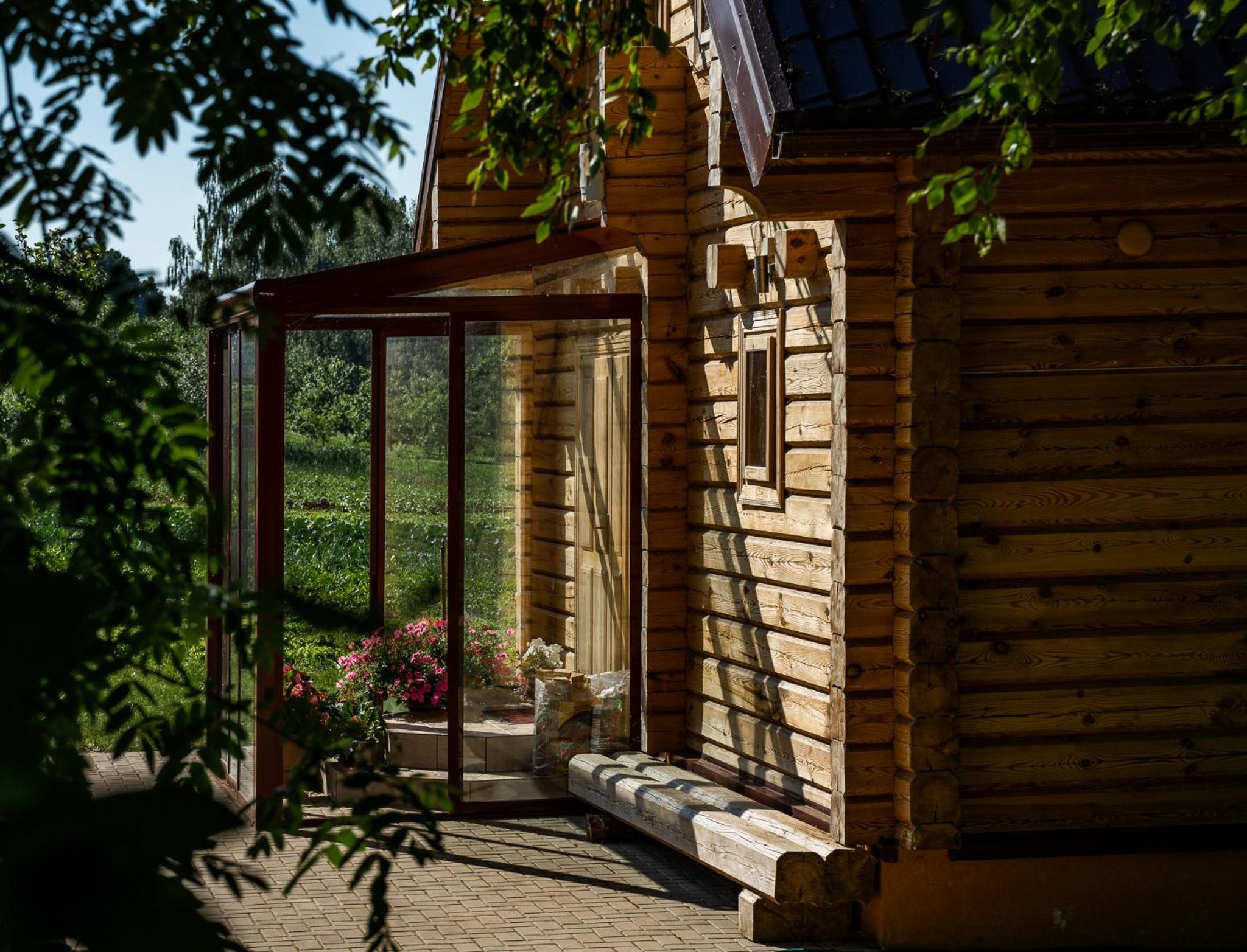 Three-Bedroom House - Photo 16