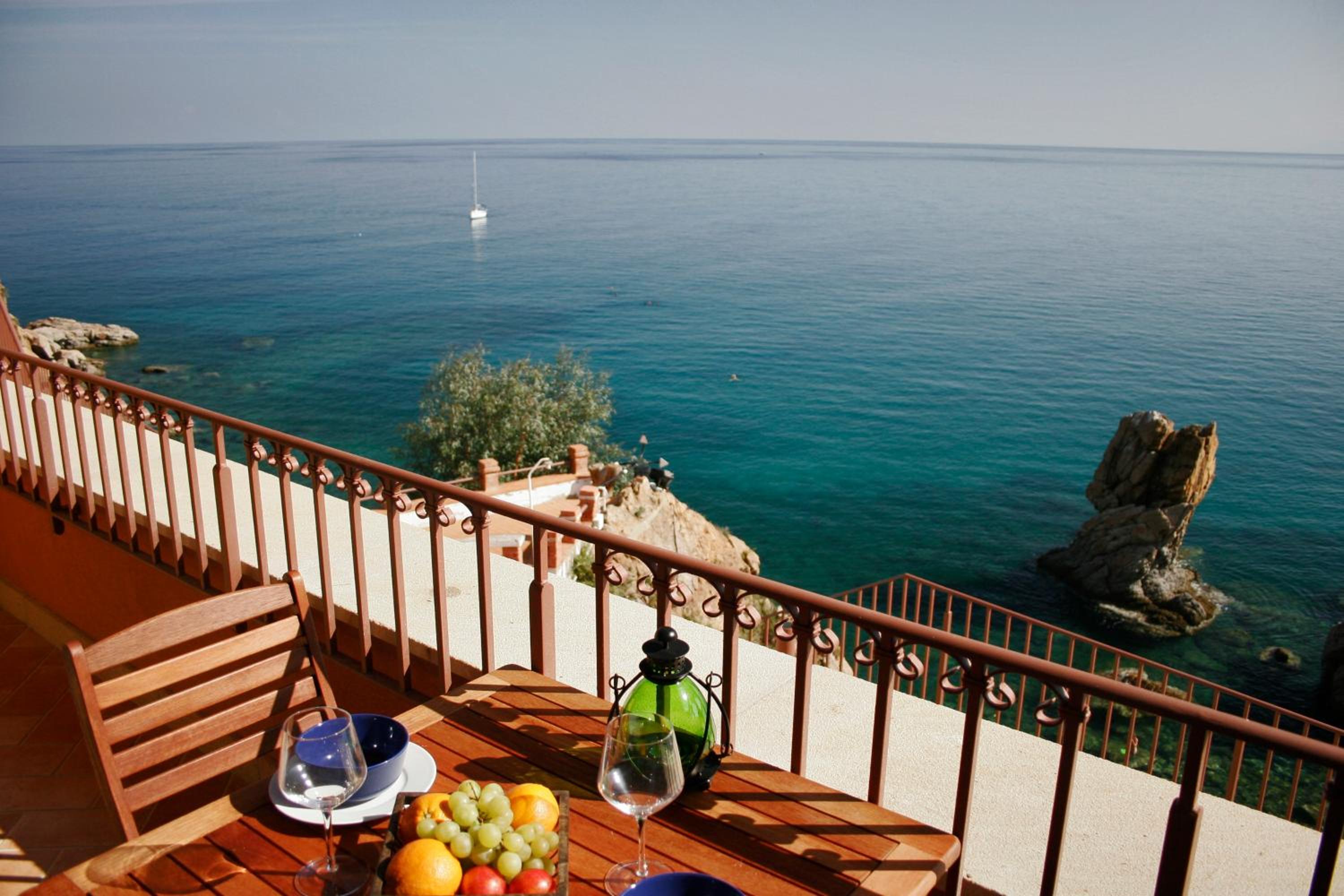 VIP Room with Sea View - Photo 2