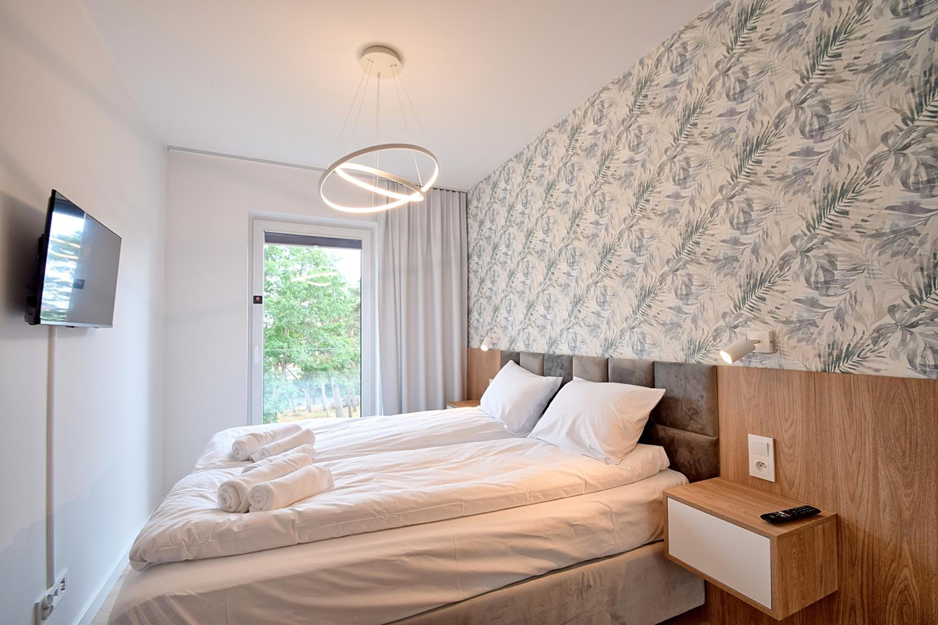 One-Bedroom Apartment - Photo 9