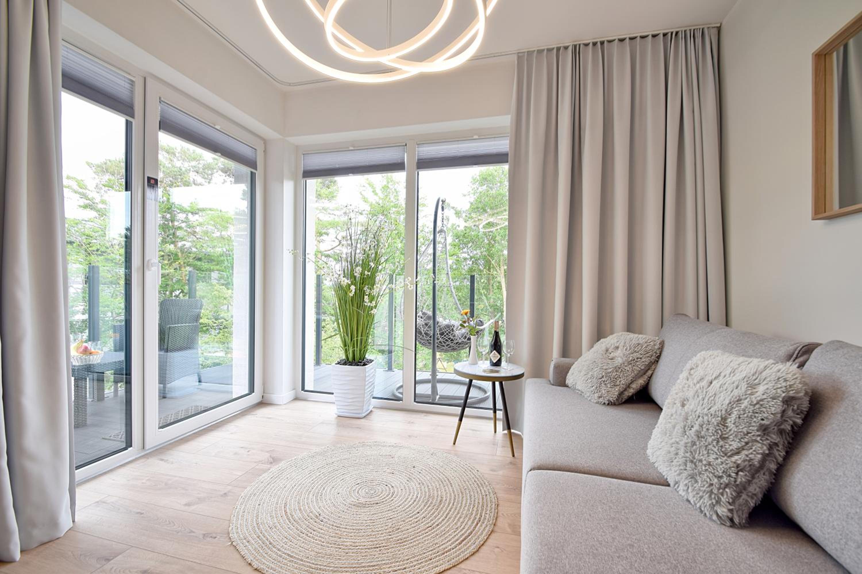 One-Bedroom Apartment - Photo 10