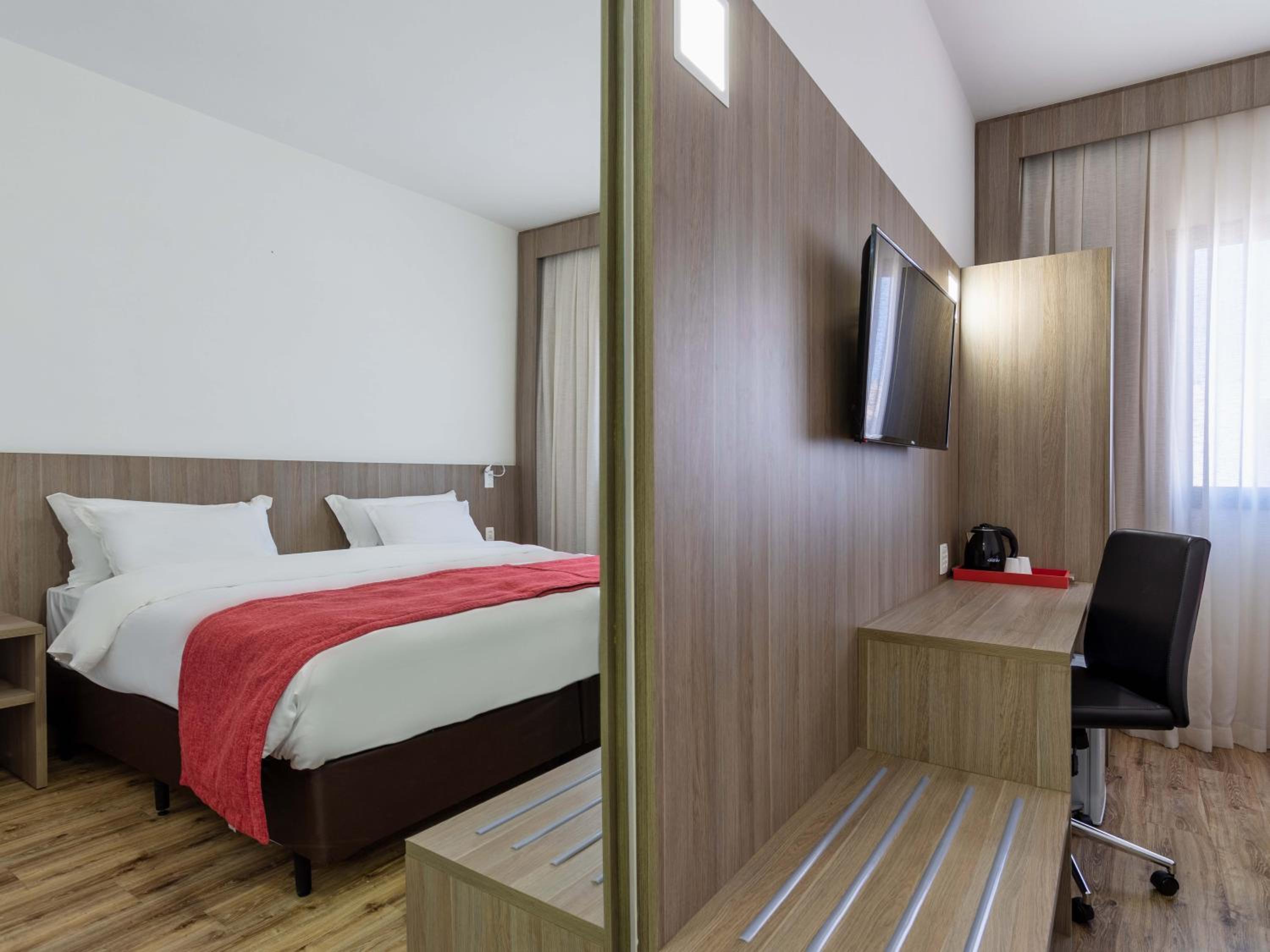 Standard King Room