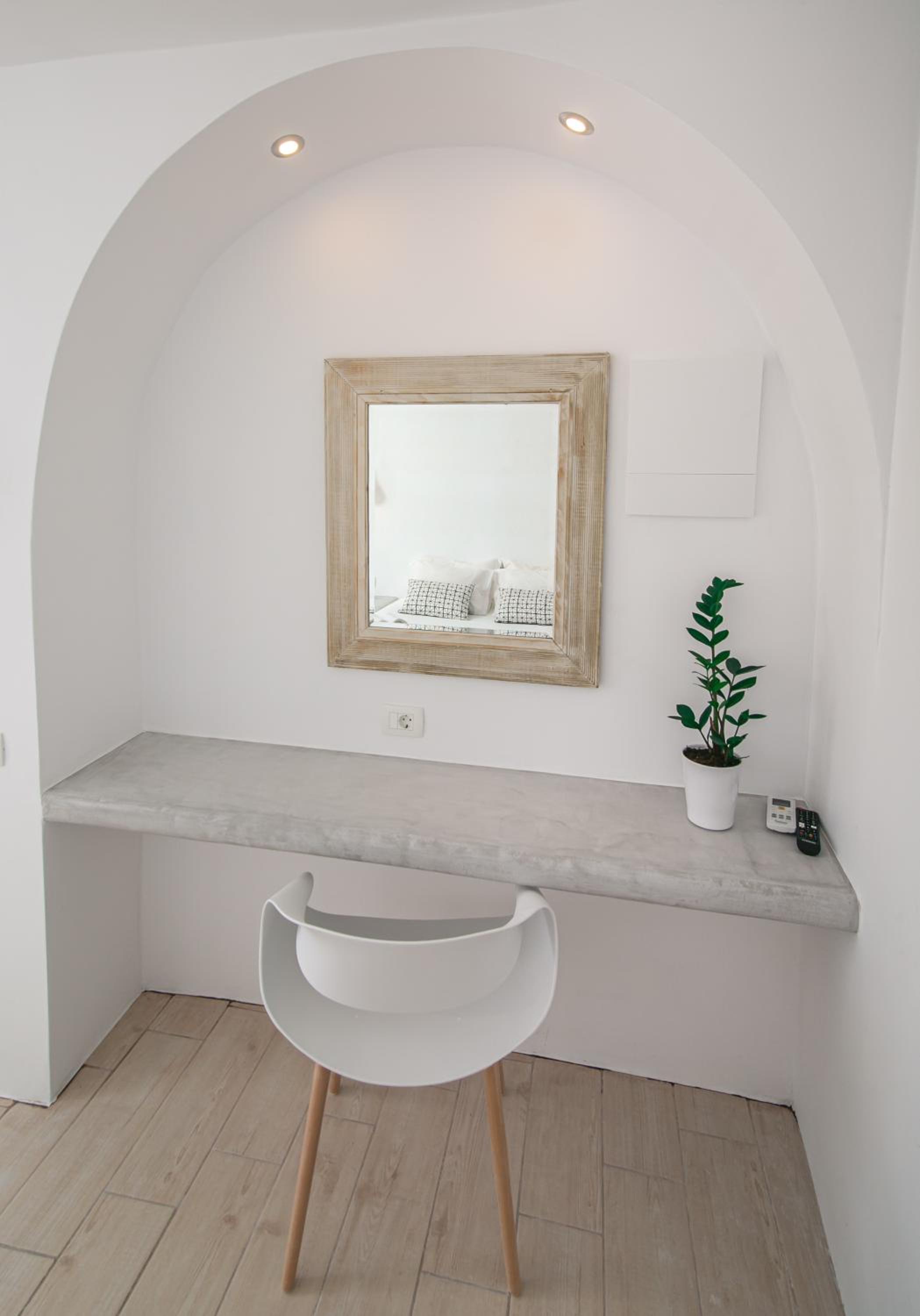 Deluxe Studio - Photo 1
