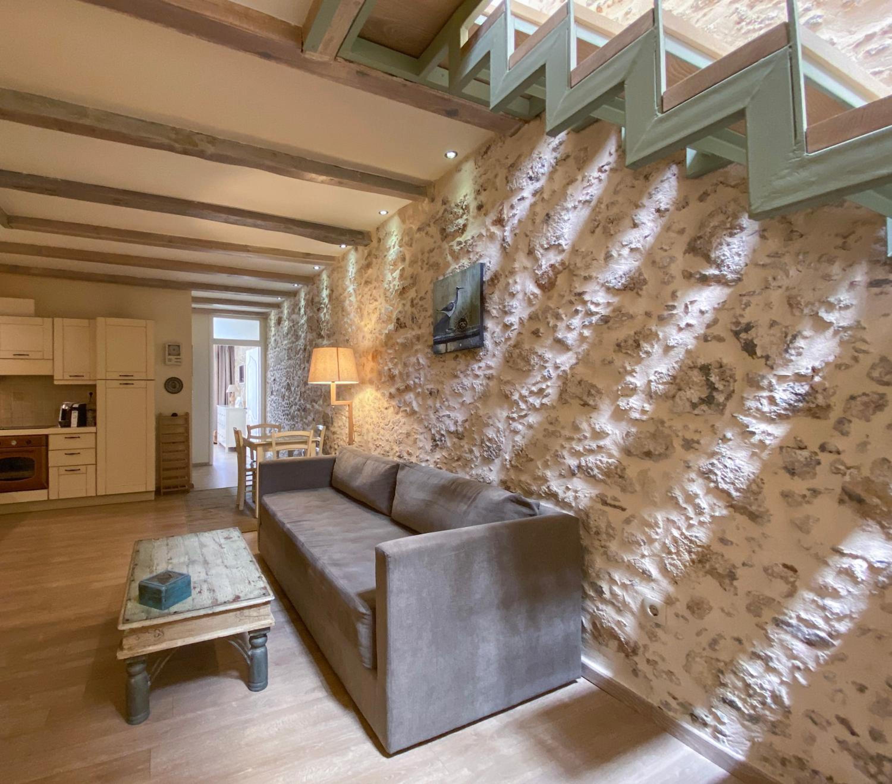 Two-Bedroom Suite - Photo 22