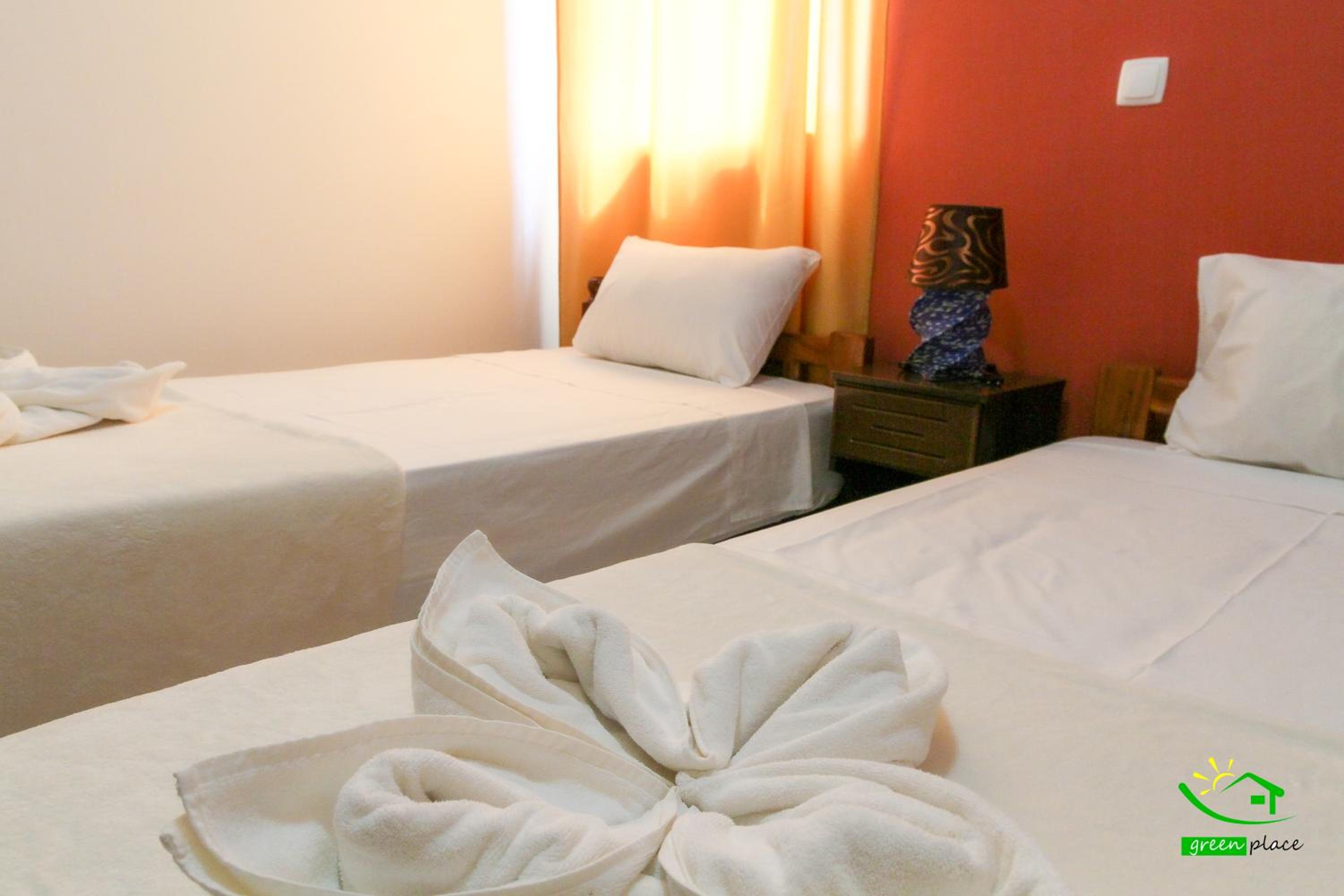 Deluxe Twin Room photo 1