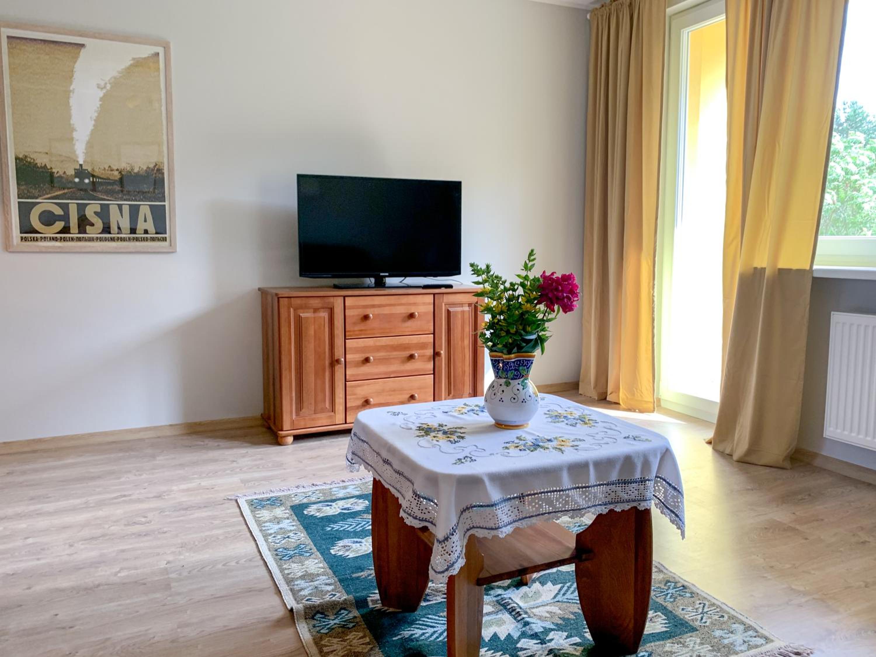 Three-Bedroom Apartment photo 1