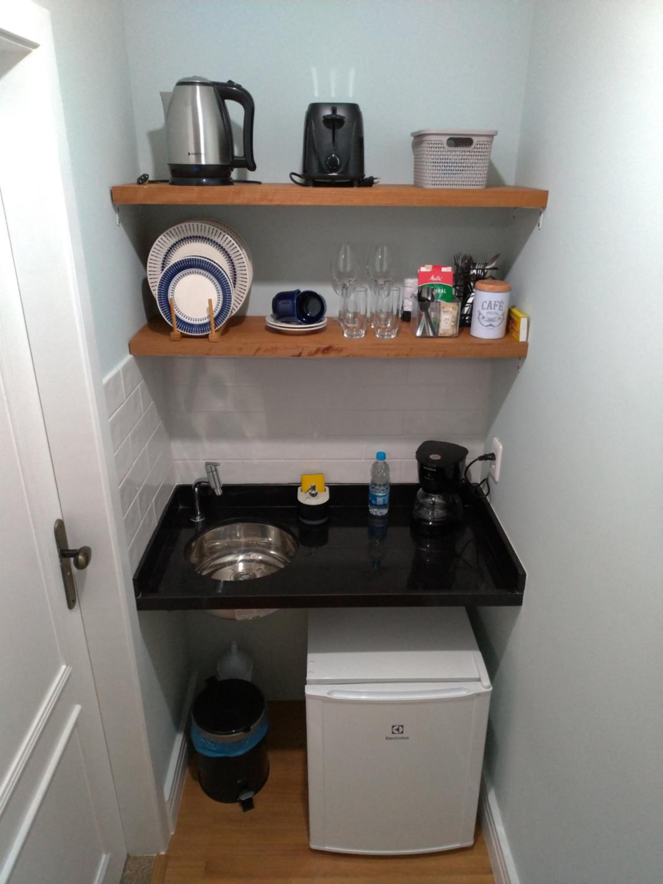 Suite - Photo 7