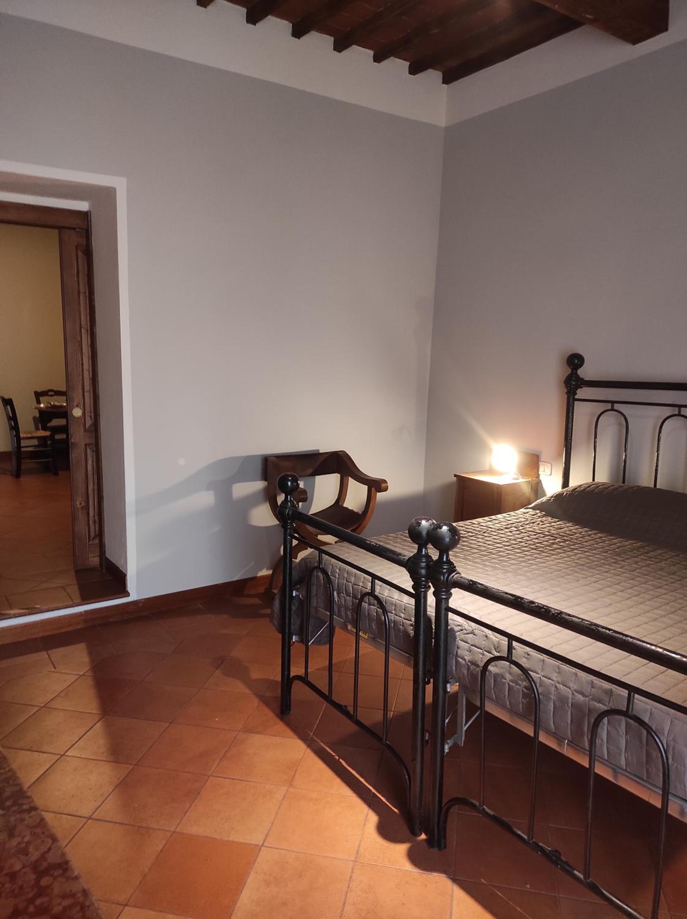 One-Bedroom Apartment - Photo 9