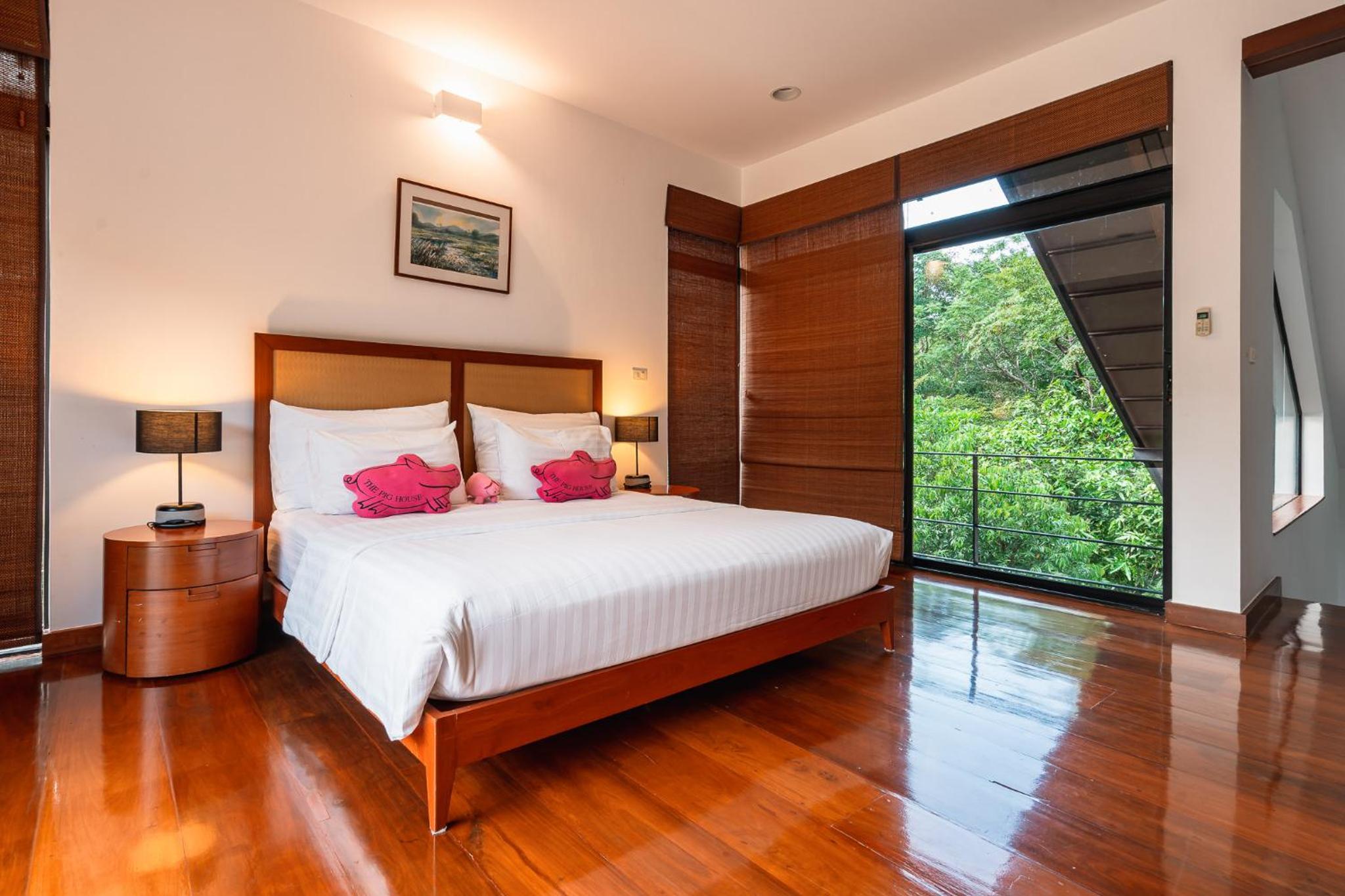 King Room with Mountain View - Photo 6