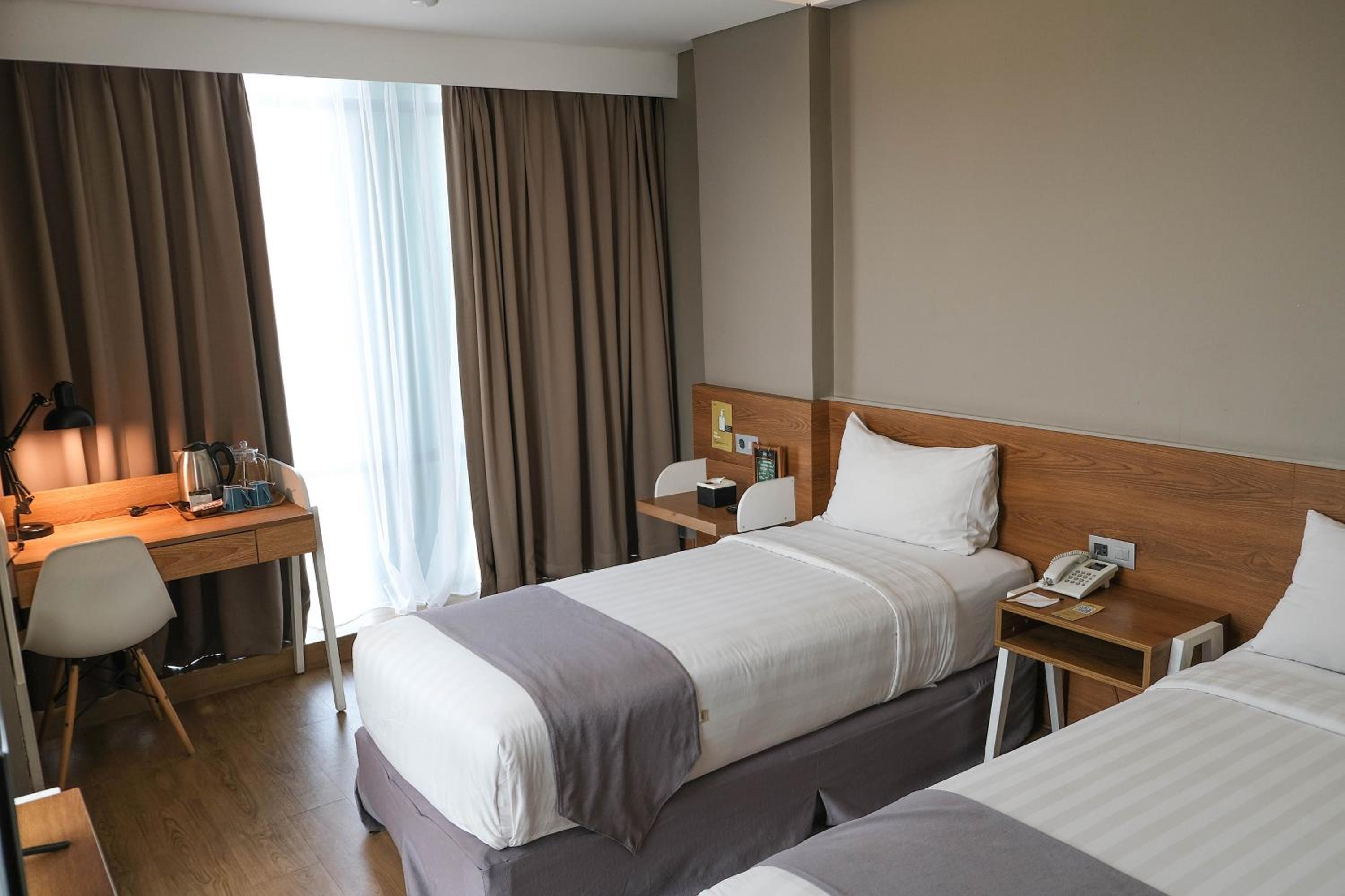 Deluxe Twin Room photo 2