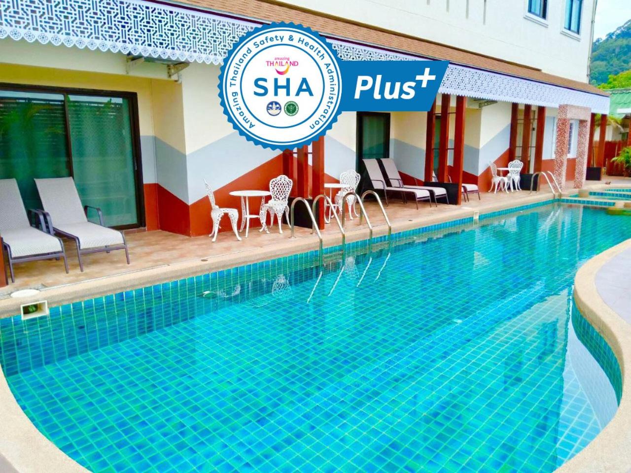Executive Double Room with Pool Access - Photo 6