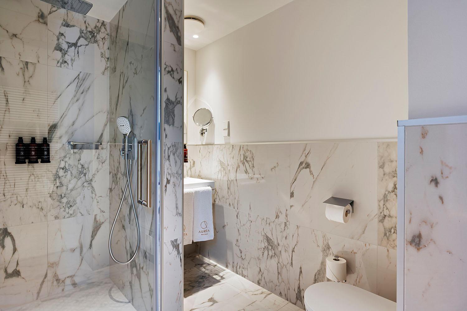Duplex Suite - Photo 7