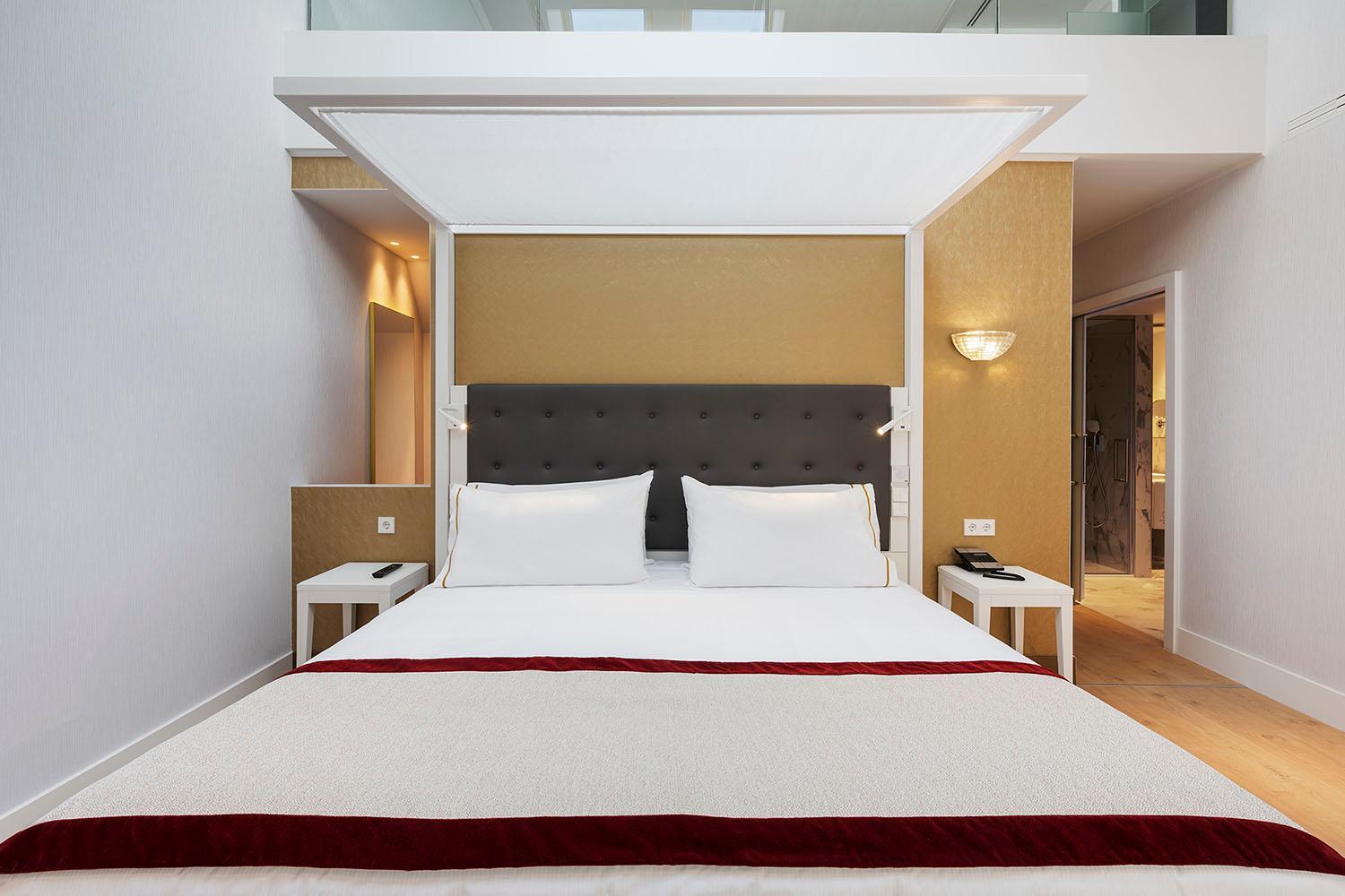Duplex Suite - Photo 5