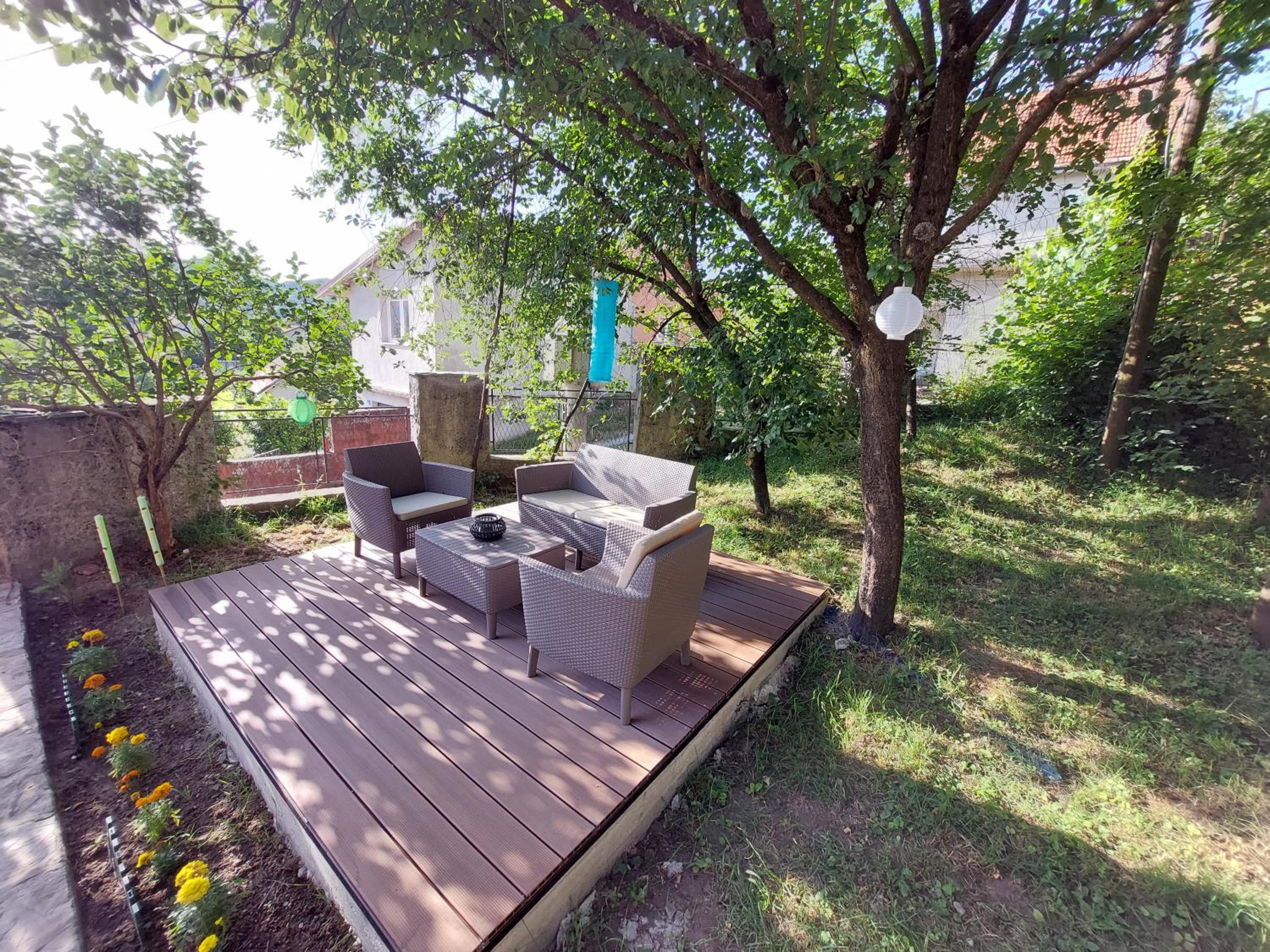 Three-Bedroom House photo 2