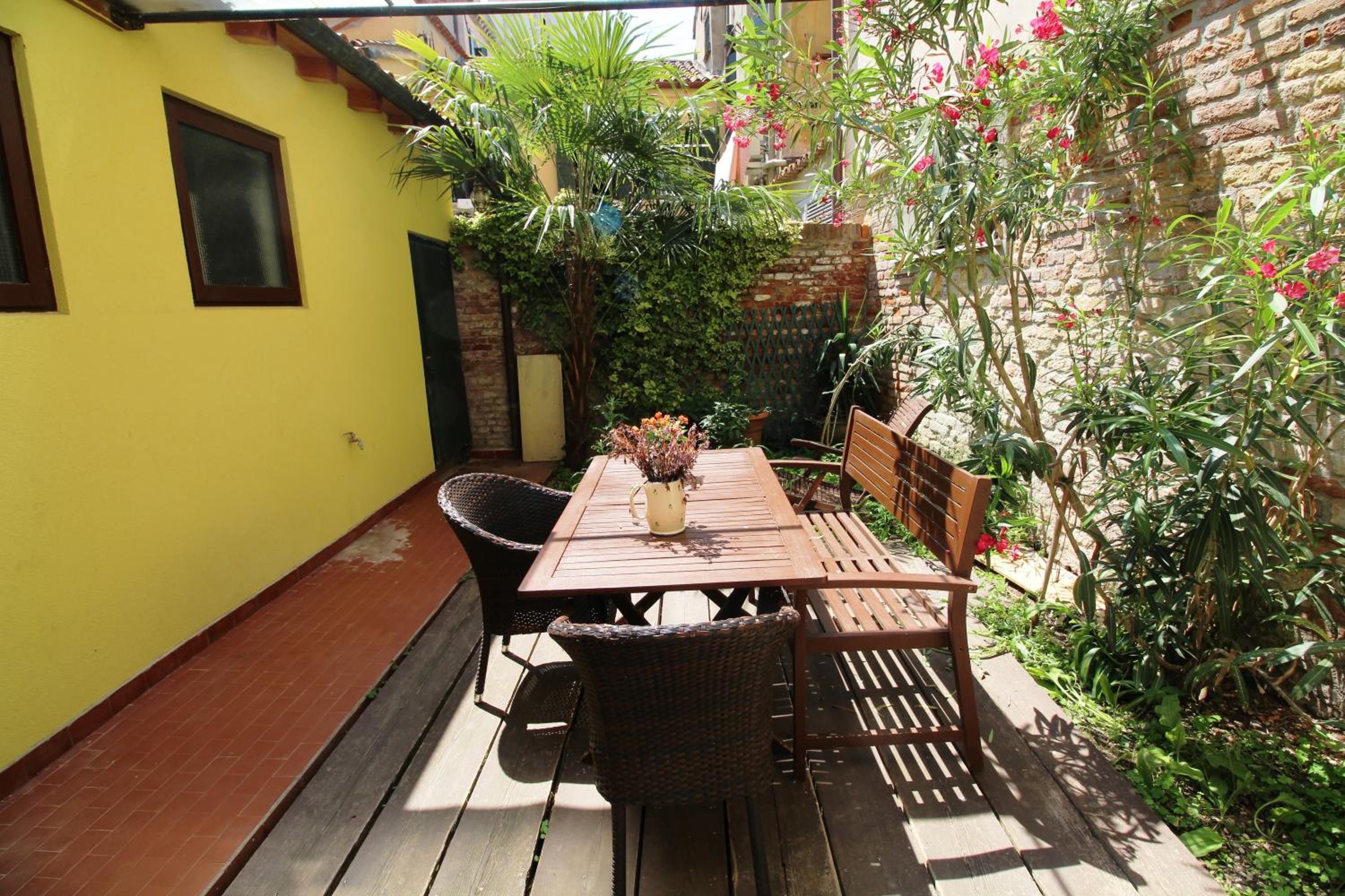 One-Bedroom Apartment with garden (3 Adults) - 3283, Calle dei Furlani Castello photo 2