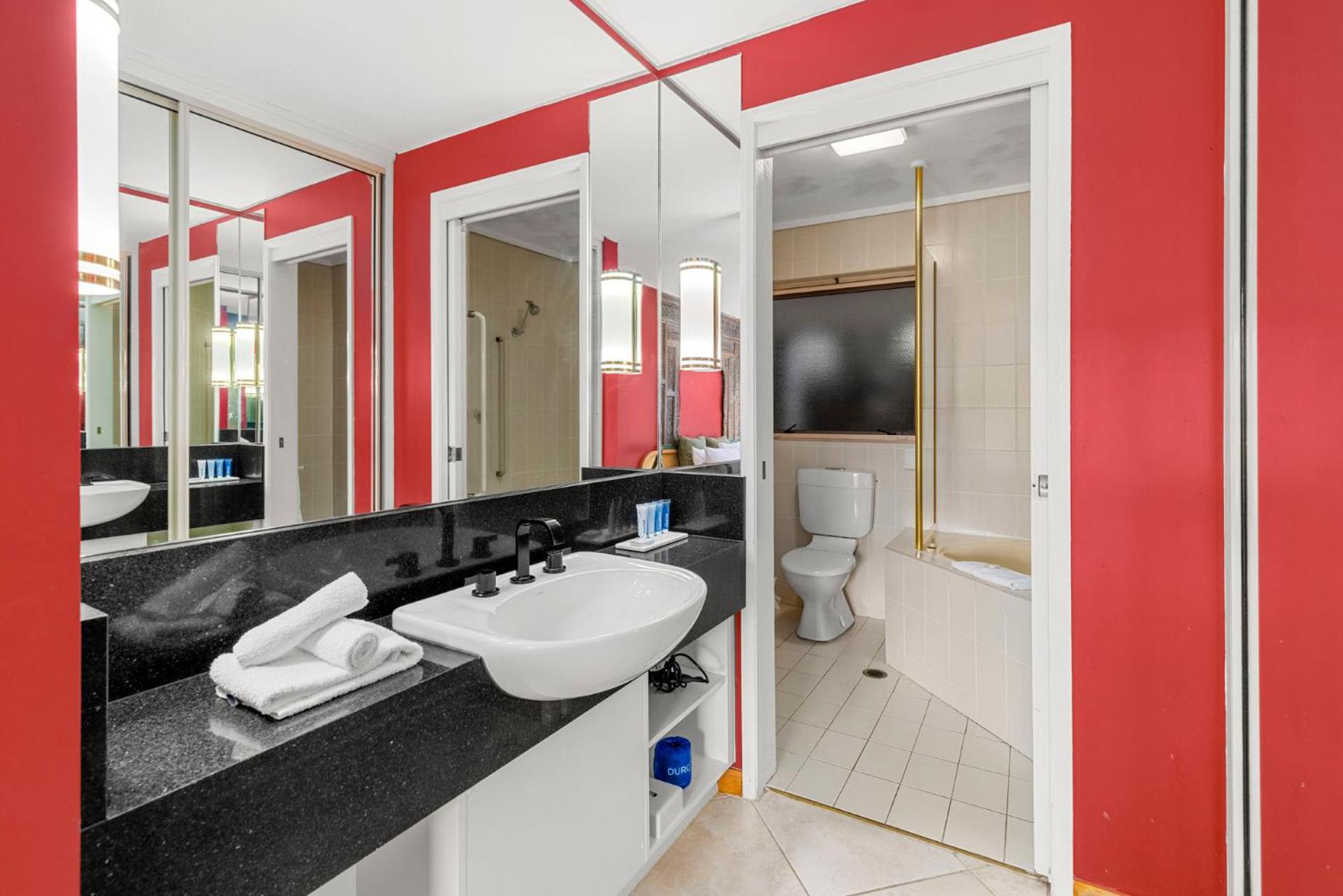 Two Bedroom Terrace Suite - Photo 12