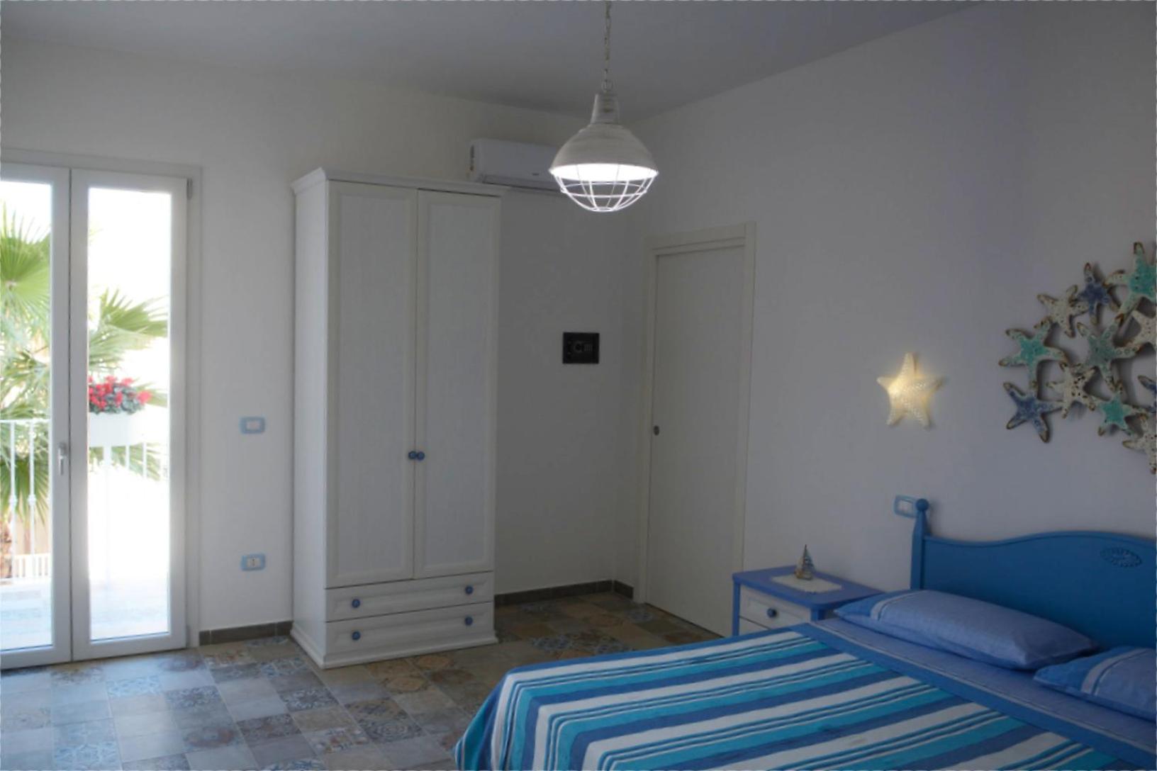 Triple Room - Photo 1