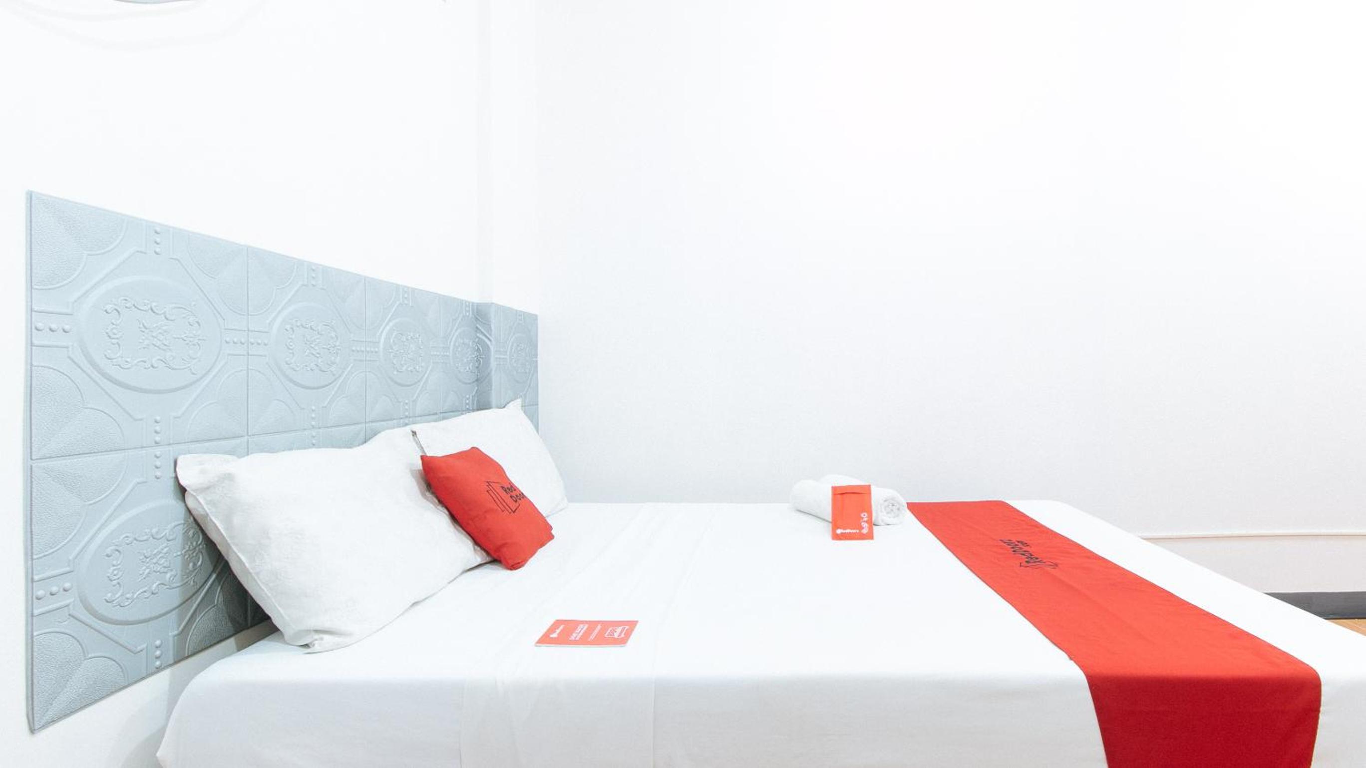 Standard Double Room - Photo 5