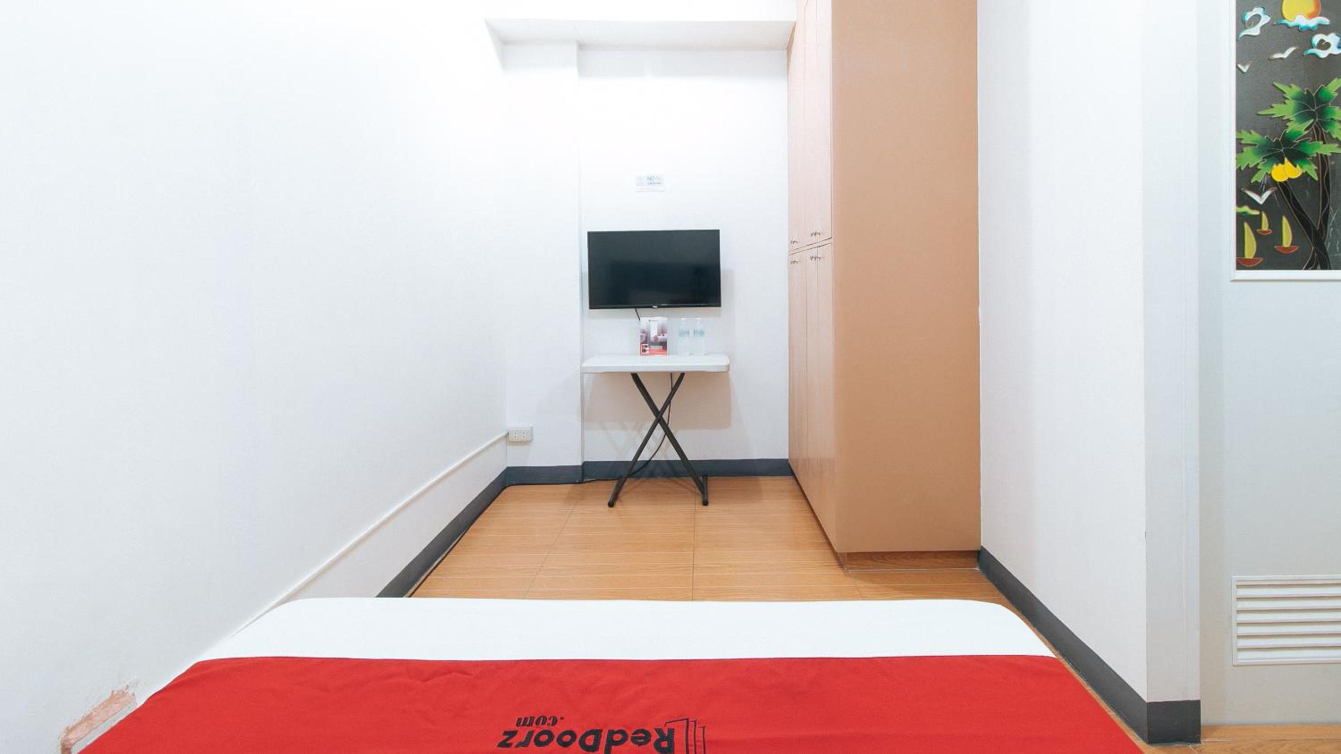 Standard Double Room - Photo 22