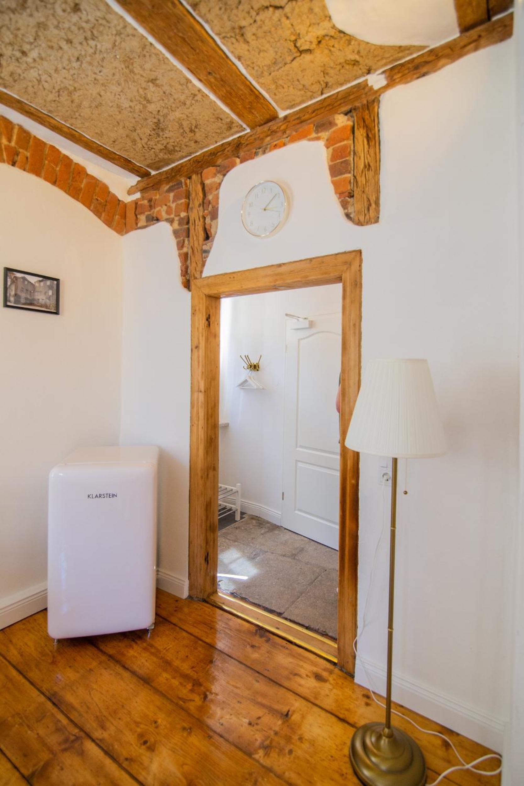 Studio Apartment photo 2