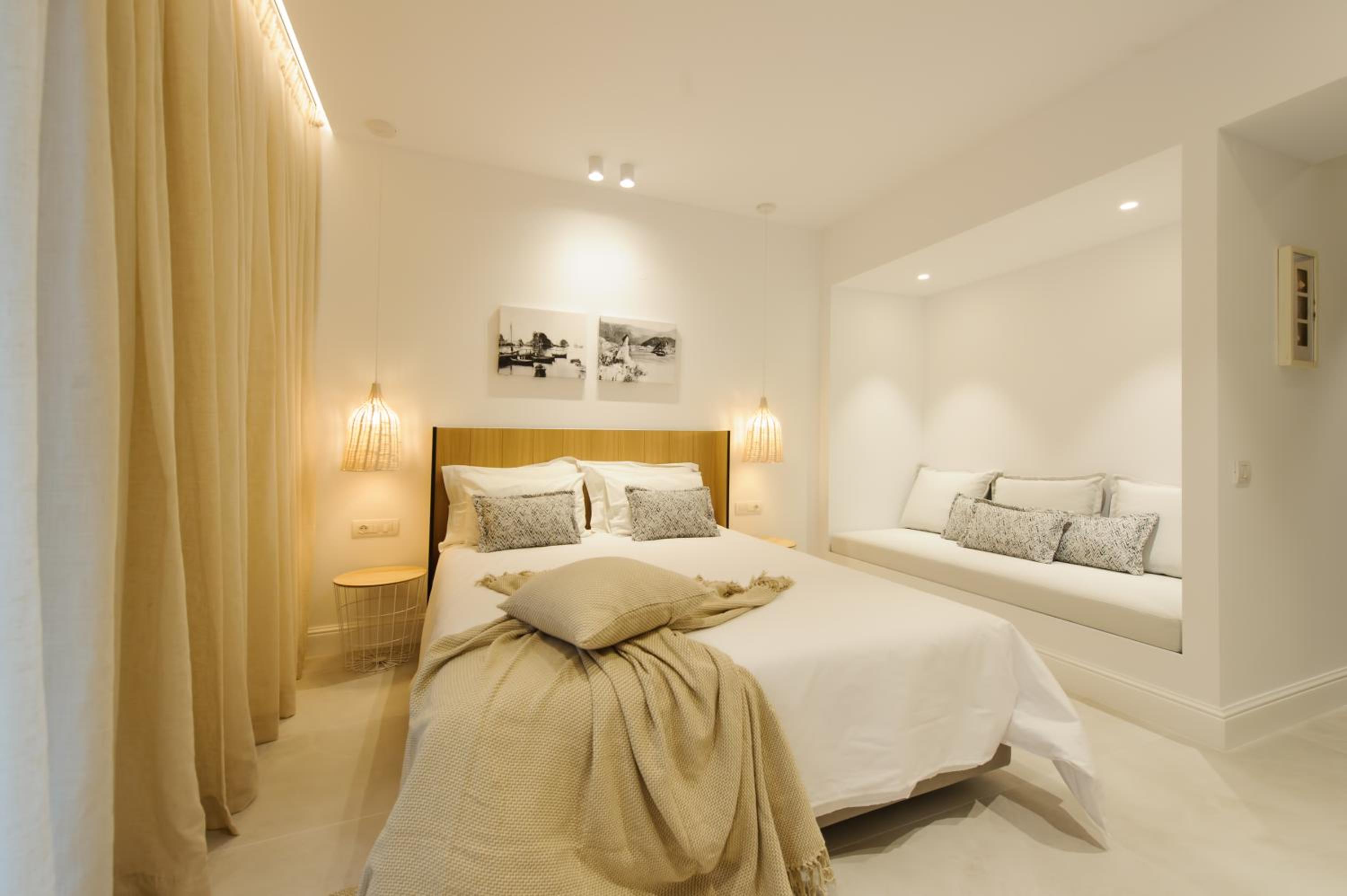 Superior Double or Twin Room photo 3