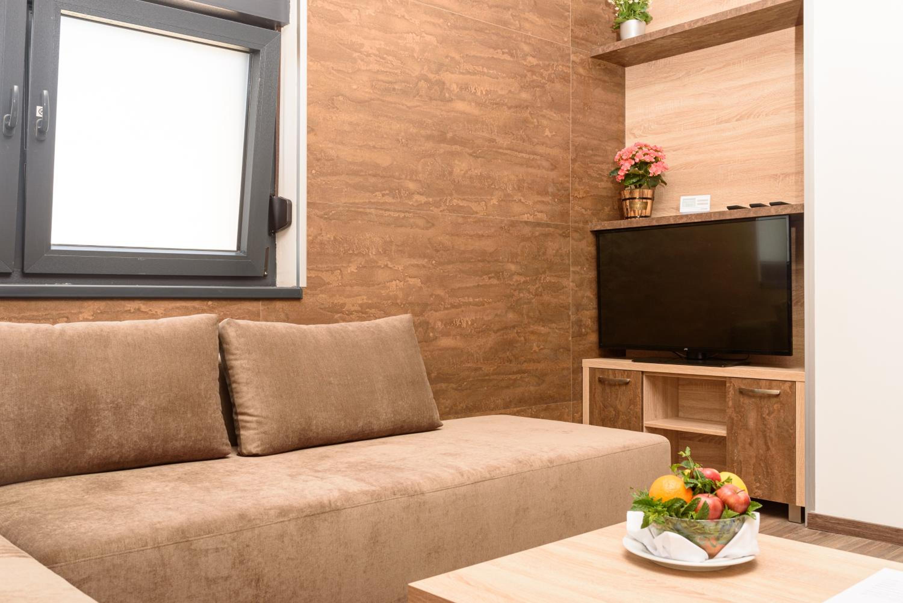 Two-Bedroom Apartment with Balcony photo 1