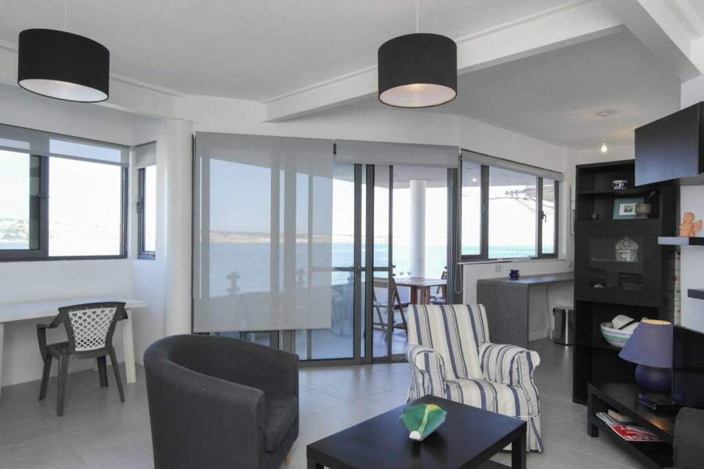 Family Room with Sea View photo 1