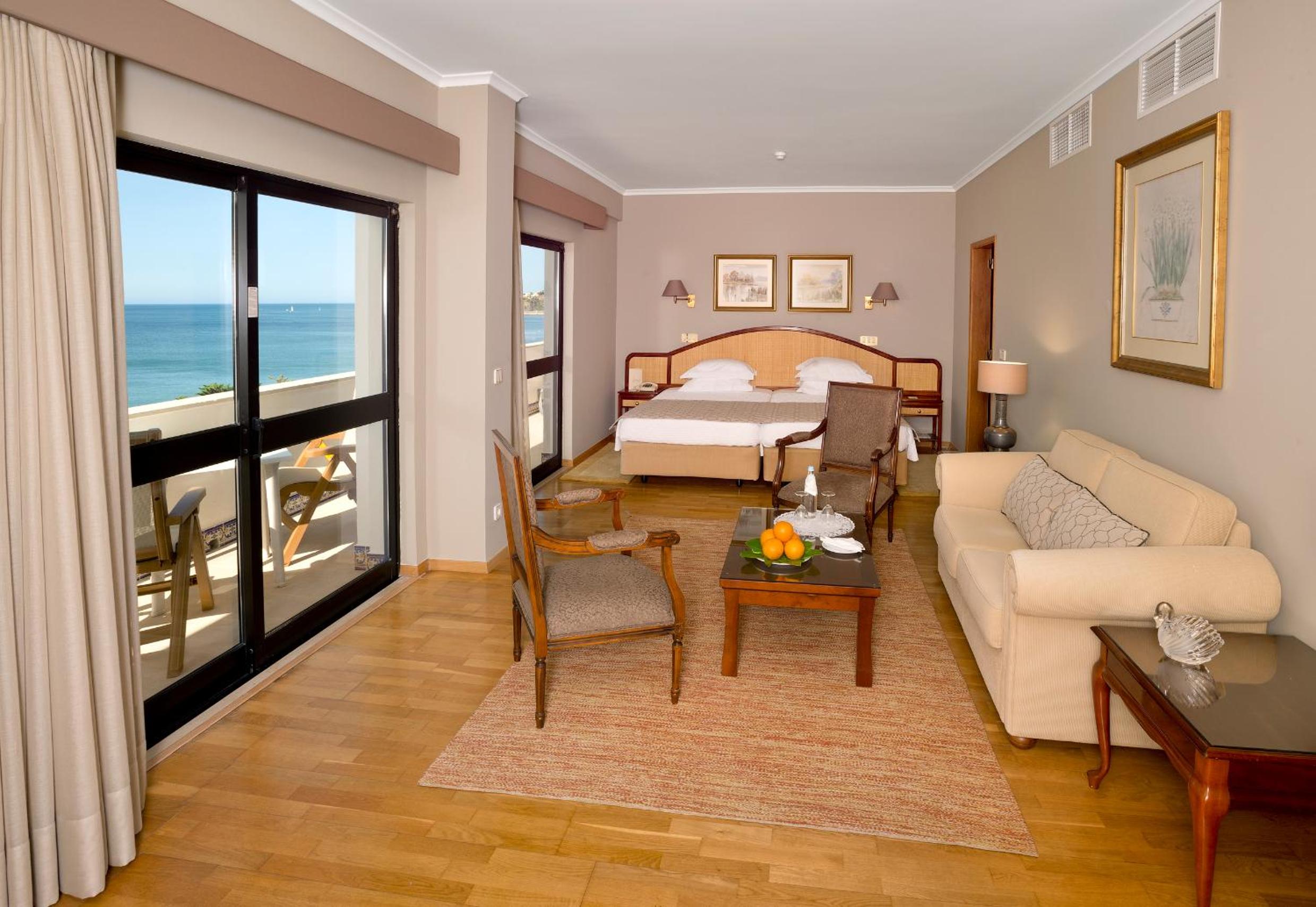 Deluxe Suite with Sea View (2 Adults) - Photo 1