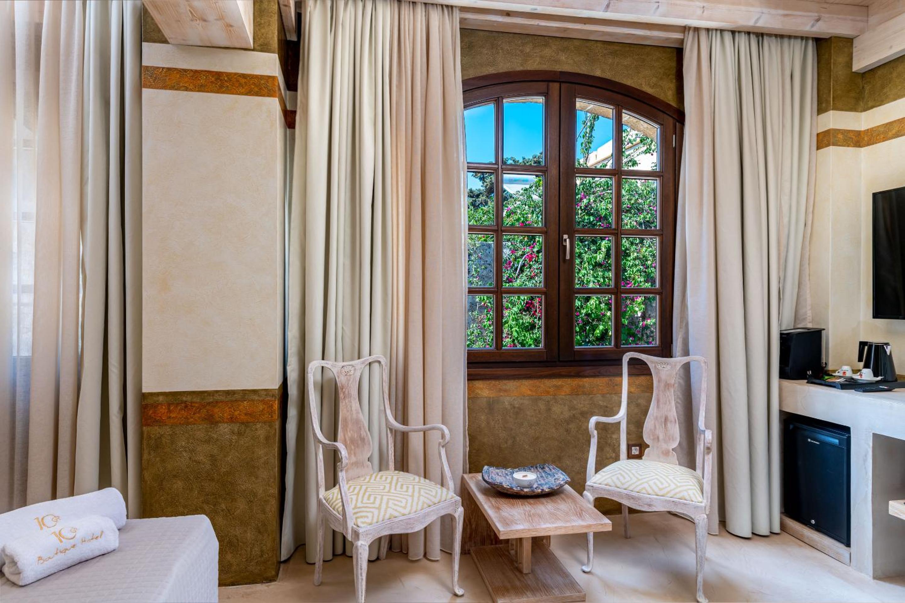 Junior Suite Kamiros - Photo 16