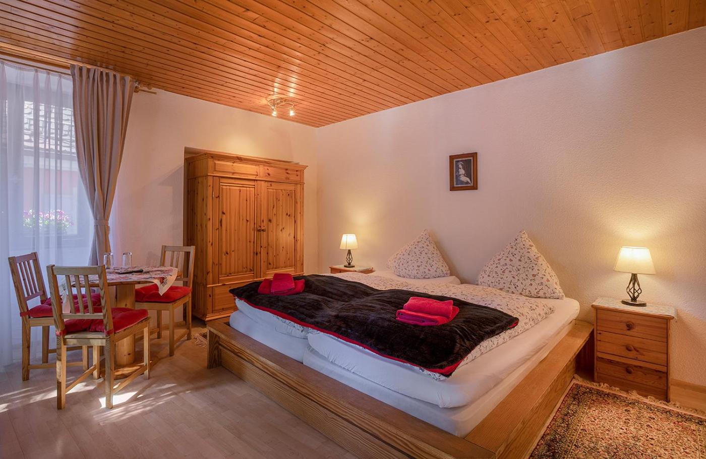 Double Room - Photo 2
