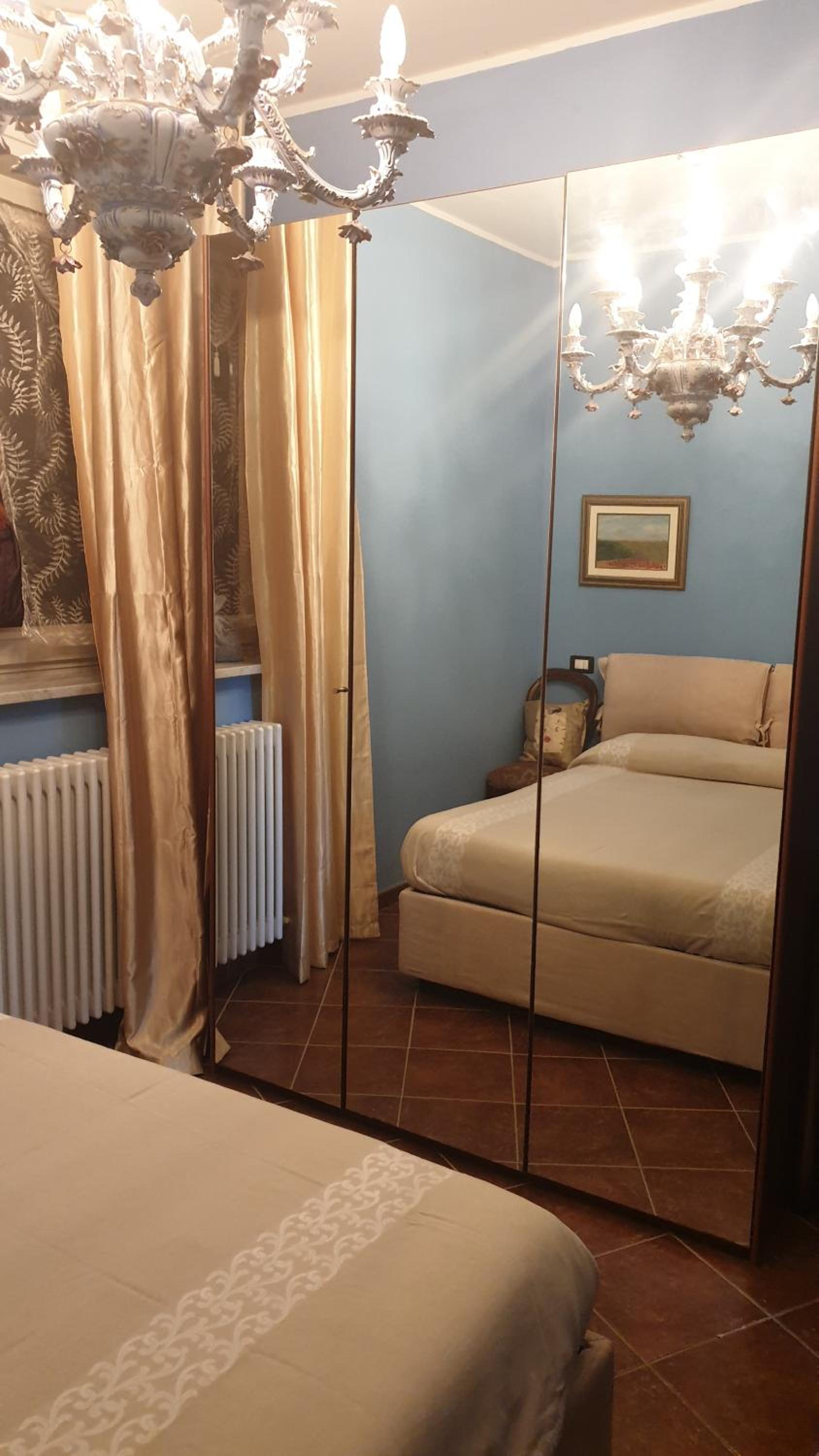Double Room - Photo 8