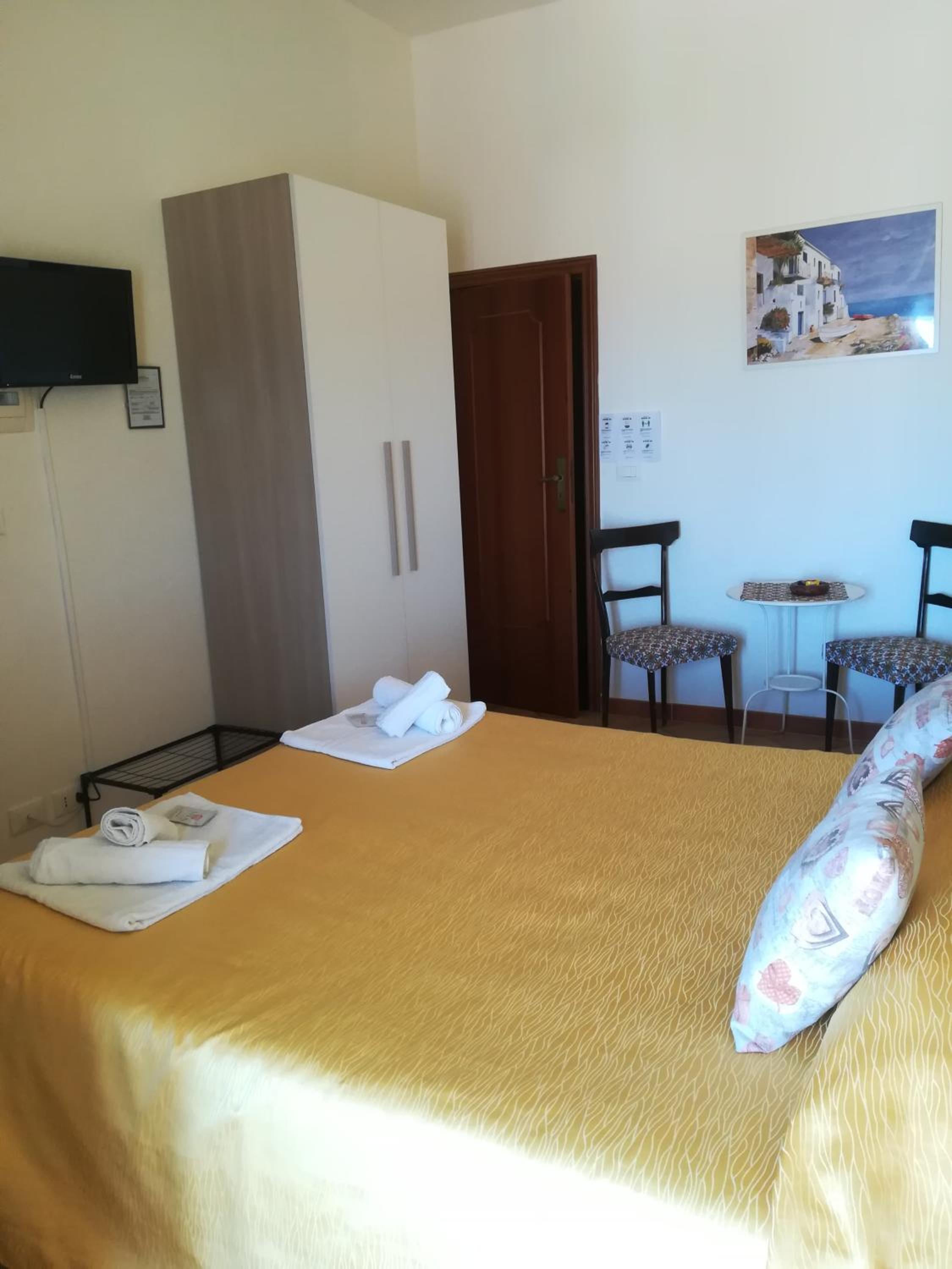 Deluxe Double Room with Sea View - Photo 1