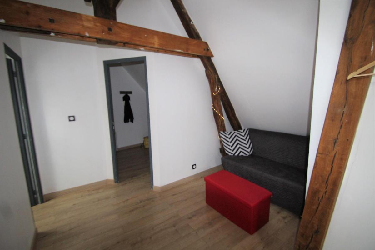 Apartment - Photo 2