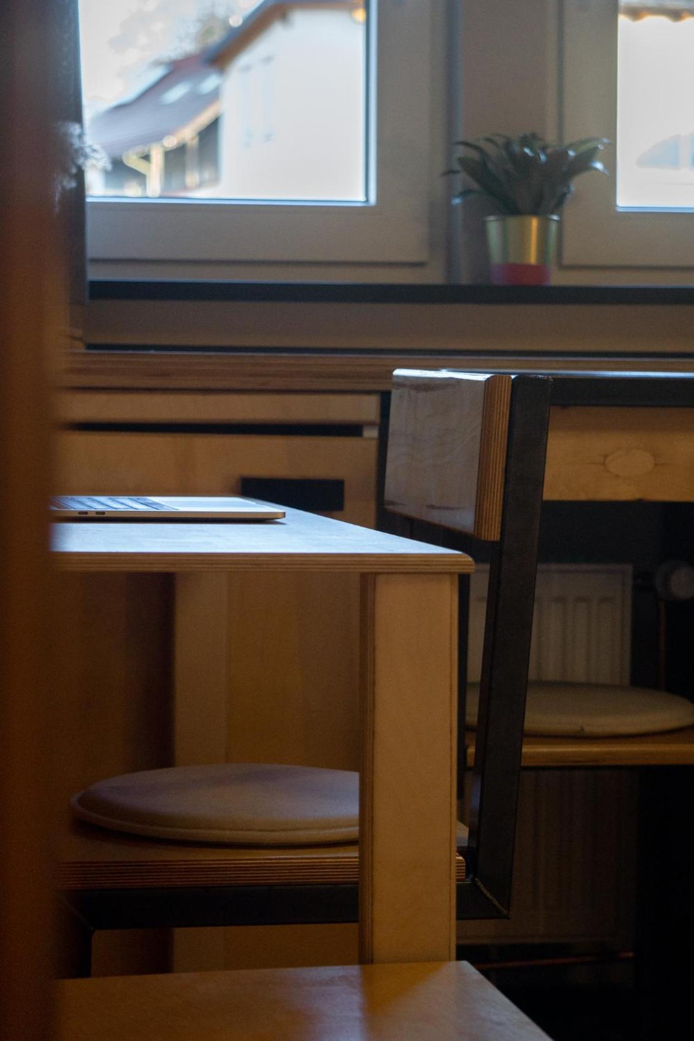 One-Bedroom Apartment - Photo 6