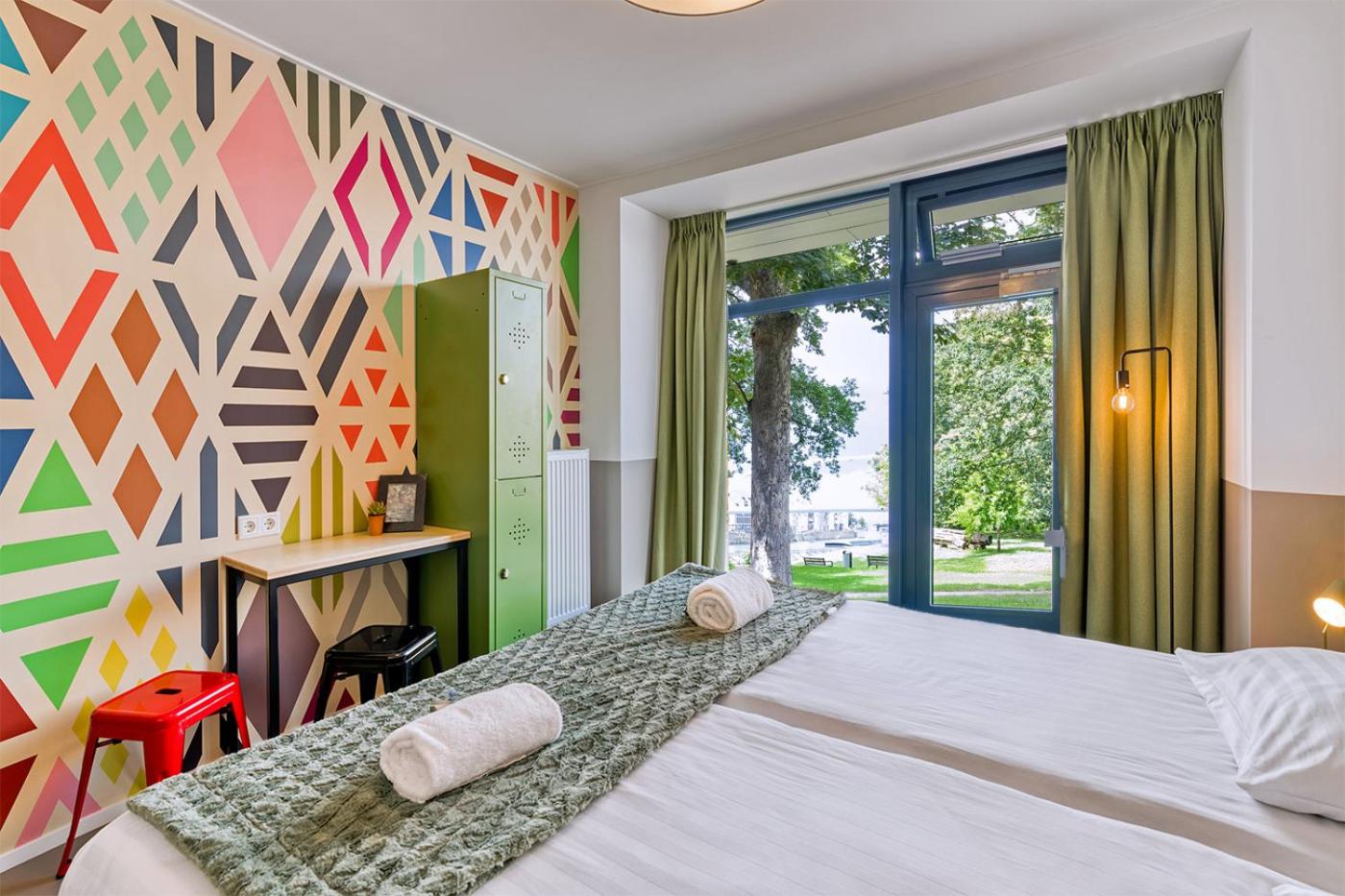 Comfort Double Room with Private Bathroom and Shower - Photo 2