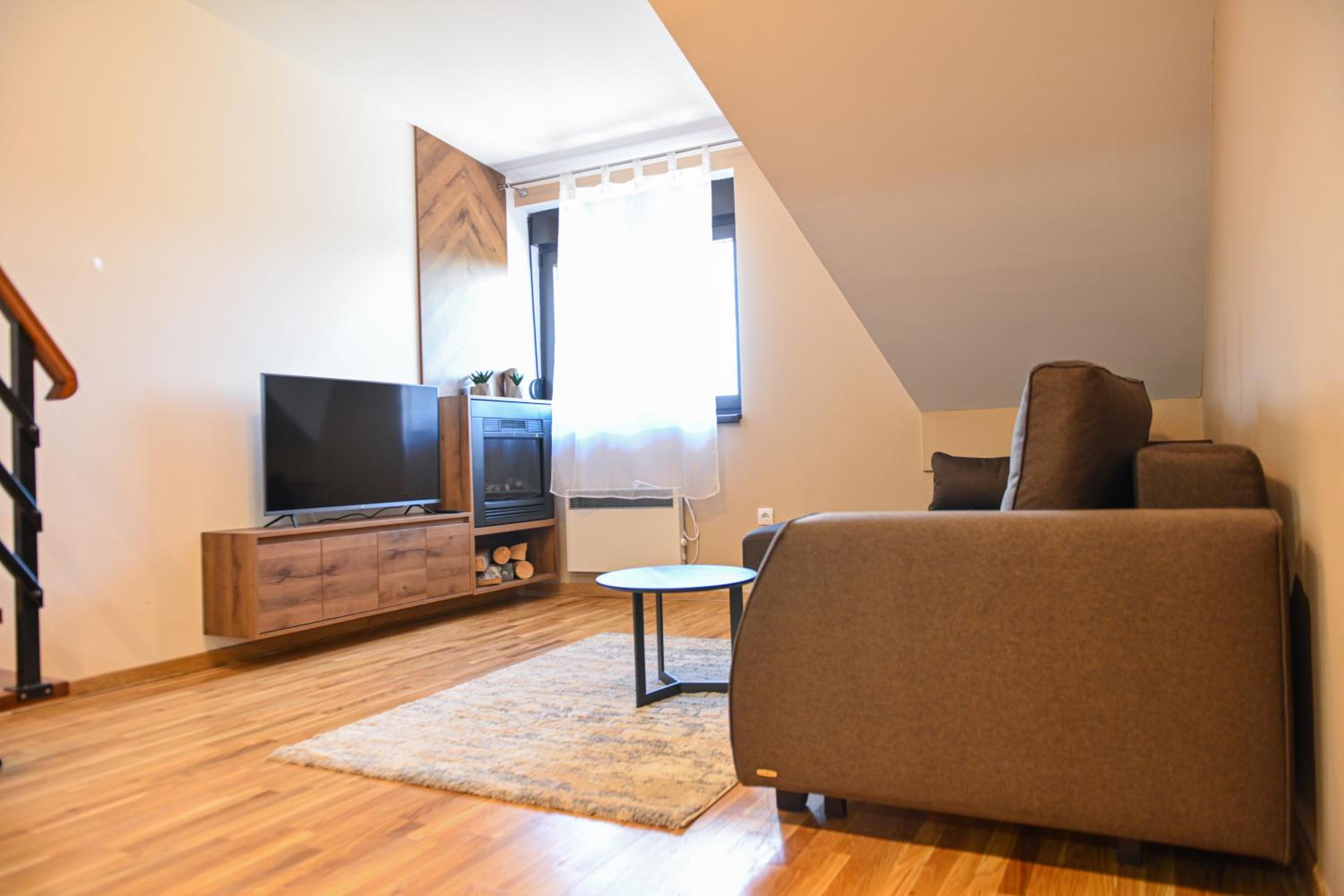 Apartment - Split Level photo 1